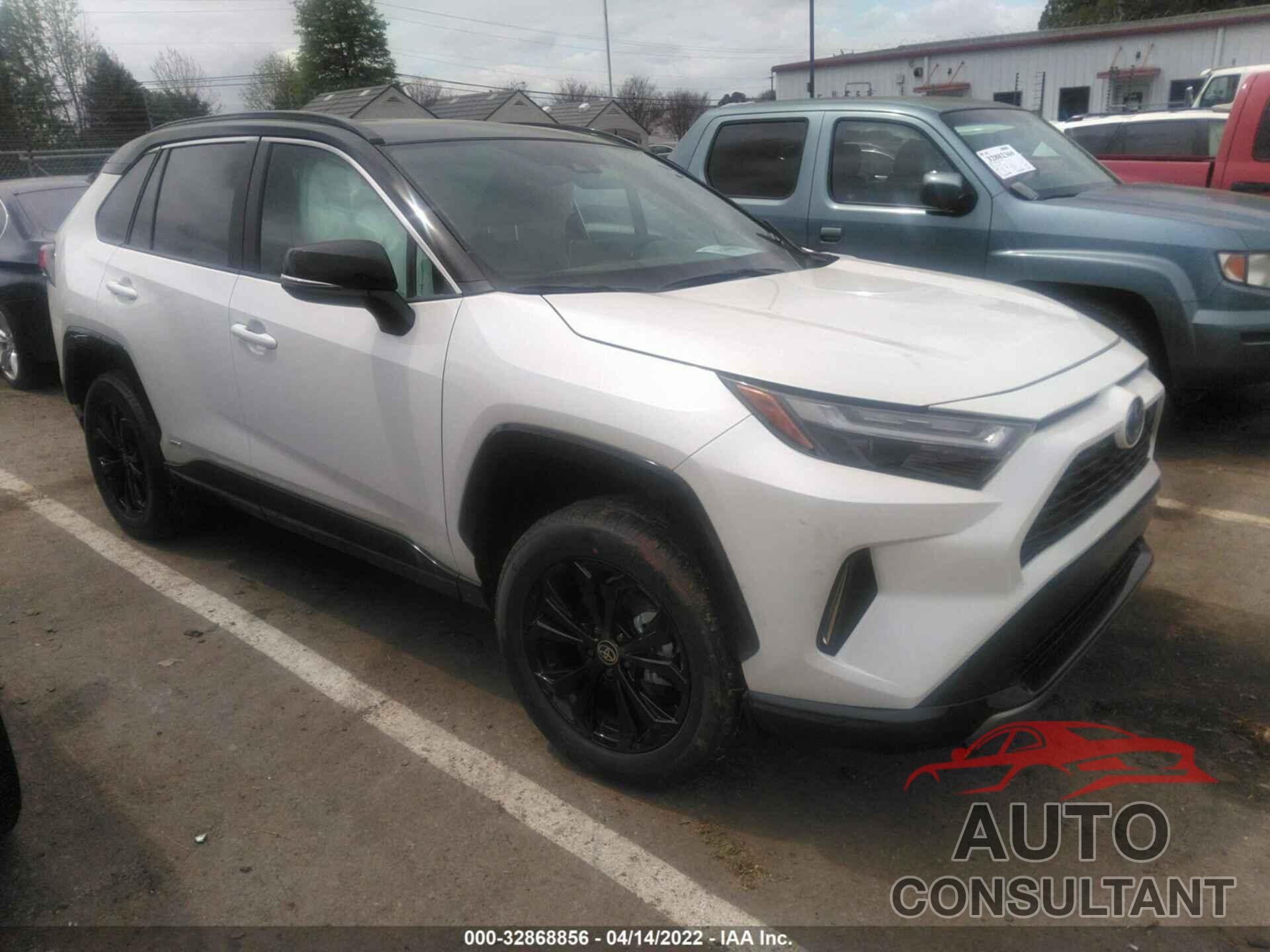 TOYOTA RAV4 2022 - 2T3E6RFV5NW031999