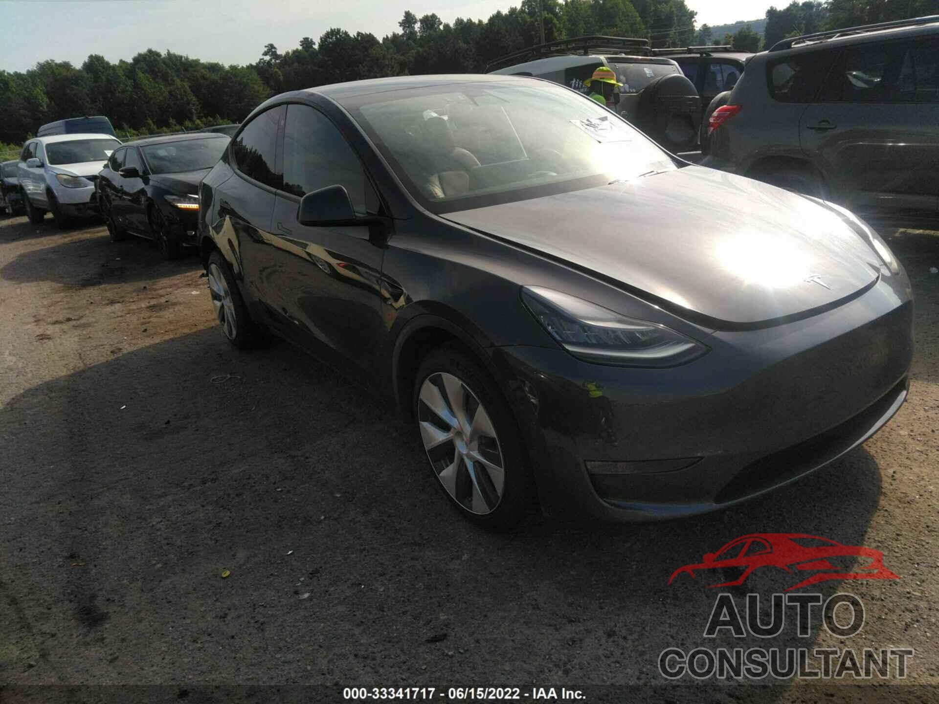 TESLA MODEL Y 2021 - 5YJYGDEE5MF063080