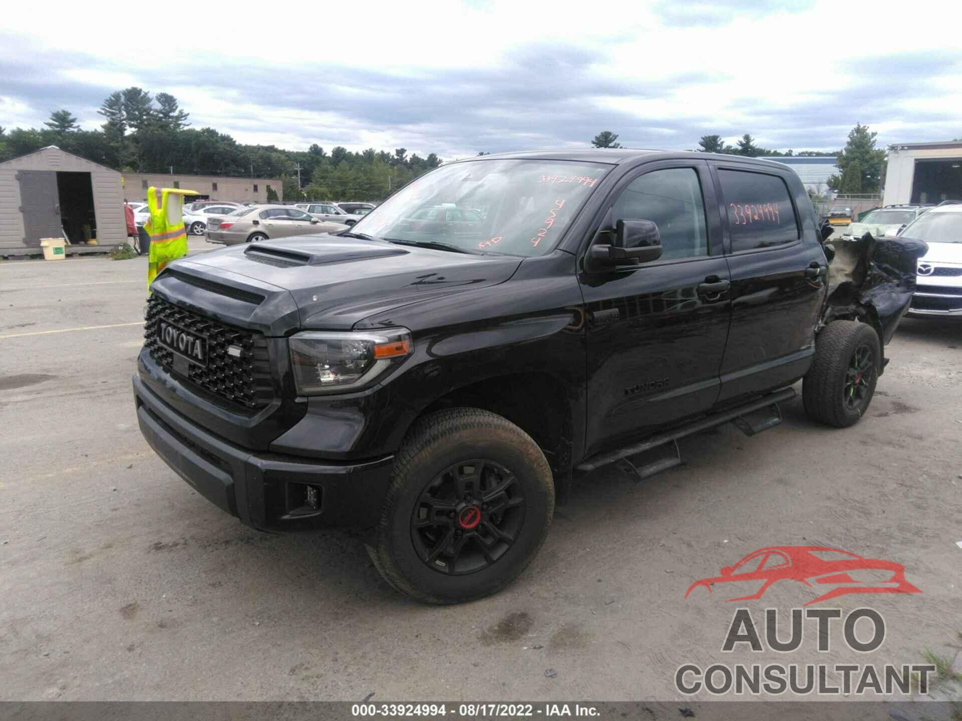 TOYOTA TUNDRA 4WD 2020 - 5TFDY5F19LX926285