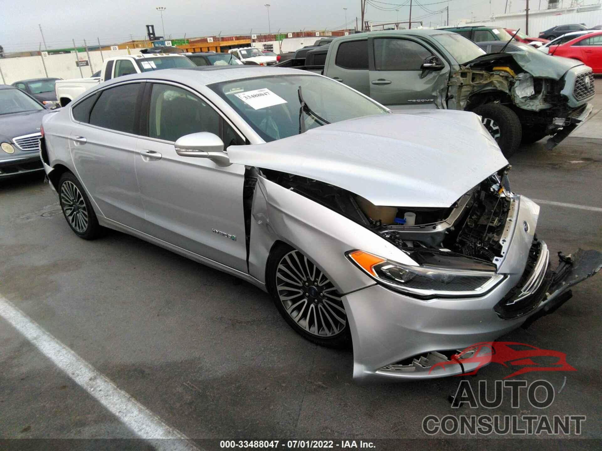 FORD FUSION HYBRID 2018 - 3FA6P0RUXJR132282