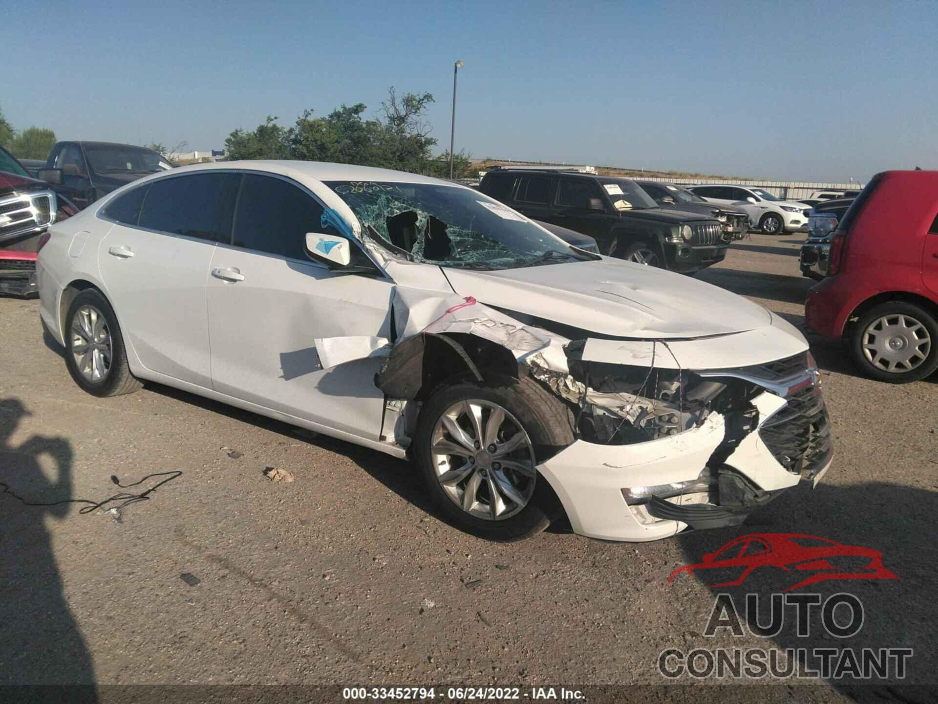 CHEVROLET MALIBU 2019 - 1G1ZD5ST1KF163250