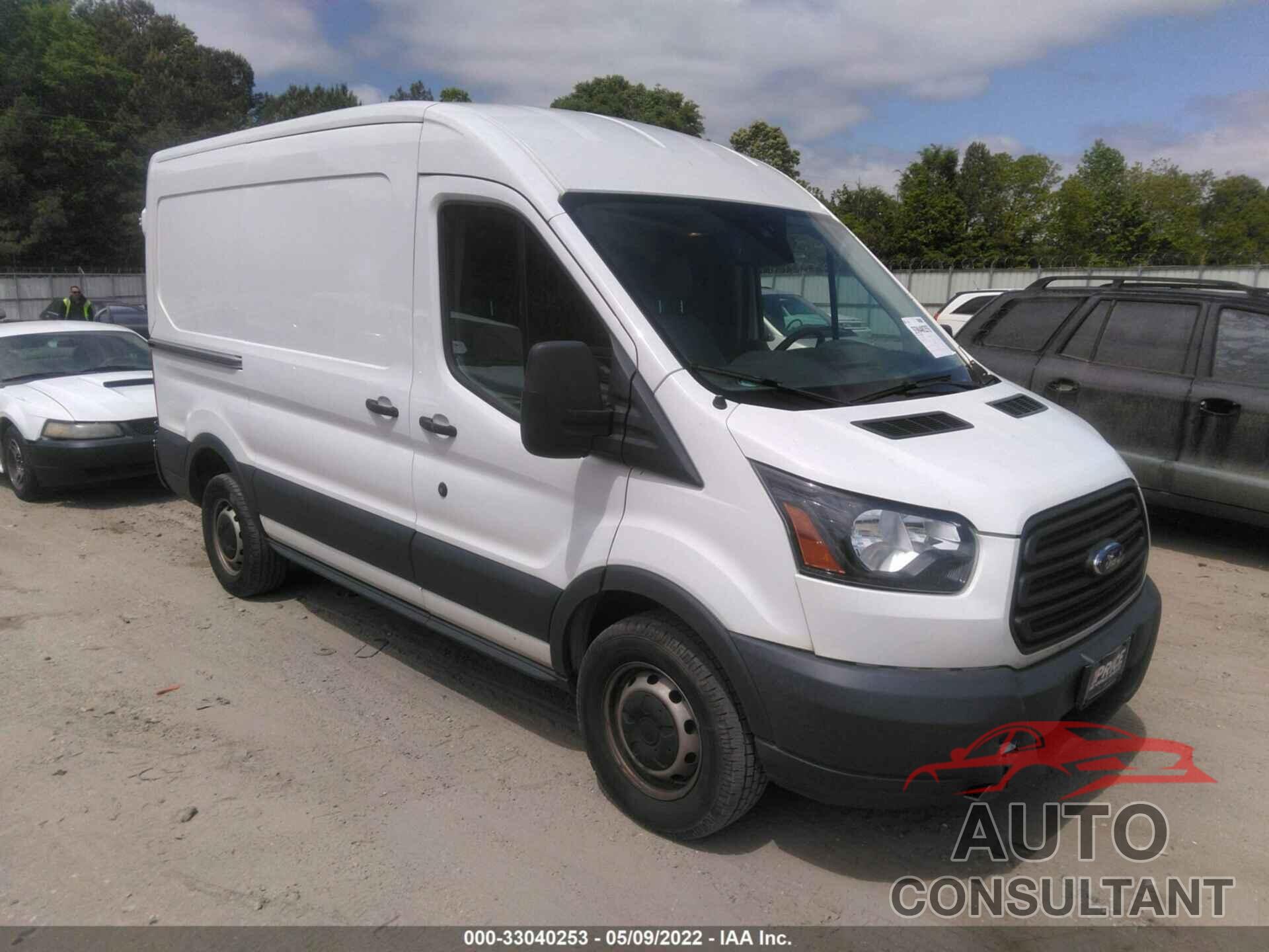 FORD TRANSIT VAN 2018 - 1FTYR1CM7JKA96521