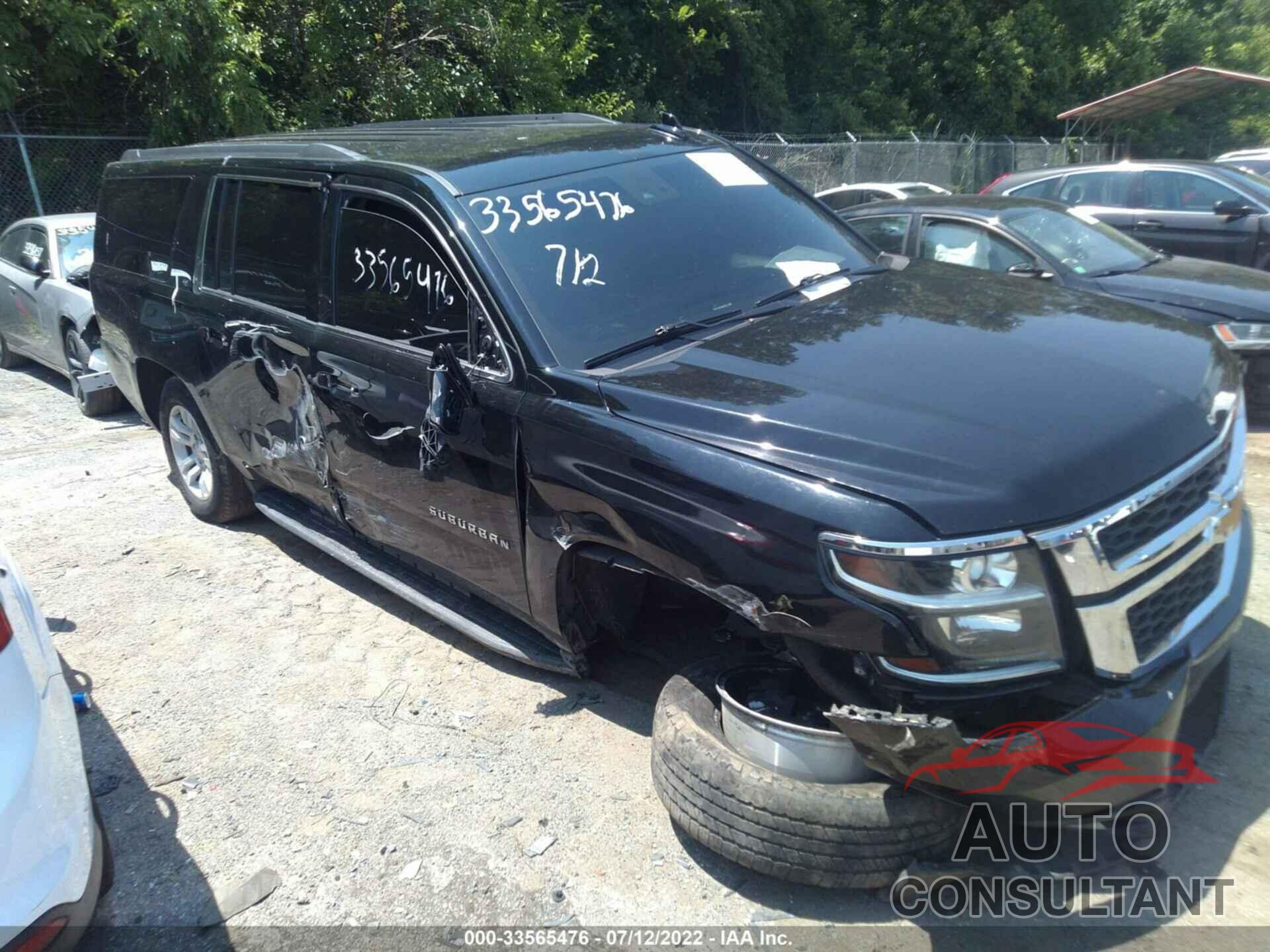 CHEVROLET SUBURBAN 2018 - 1GNSCHKC2JR373499