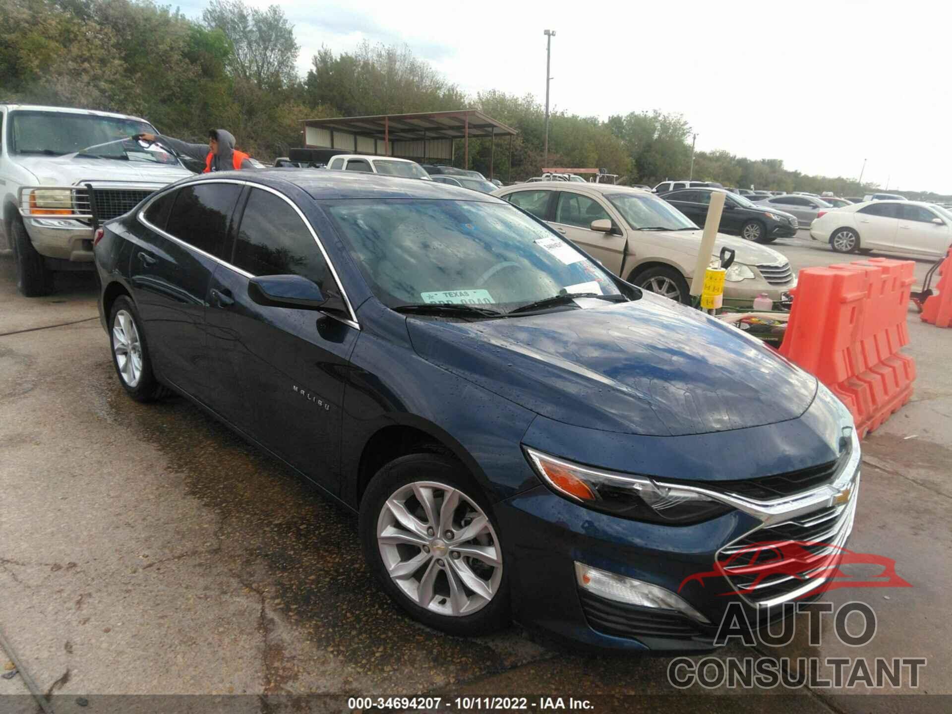 CHEVROLET MALIBU 2019 - 1G1ZD5ST0KF154037