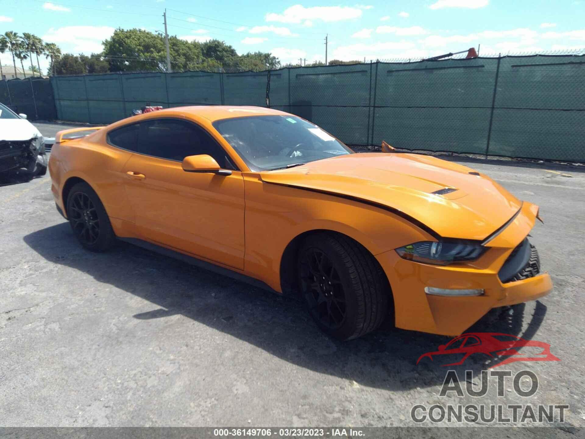 FORD MUSTANG 2018 - 1FA6P8TH2J5138347