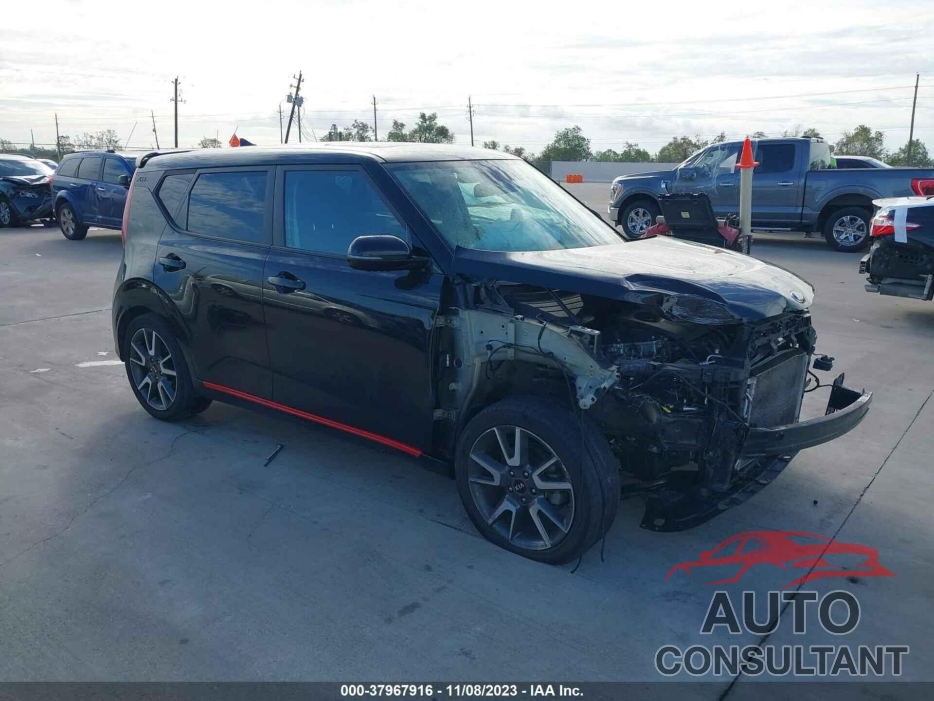 KIA SOUL 2021 - KNDJ63AU5M7744681