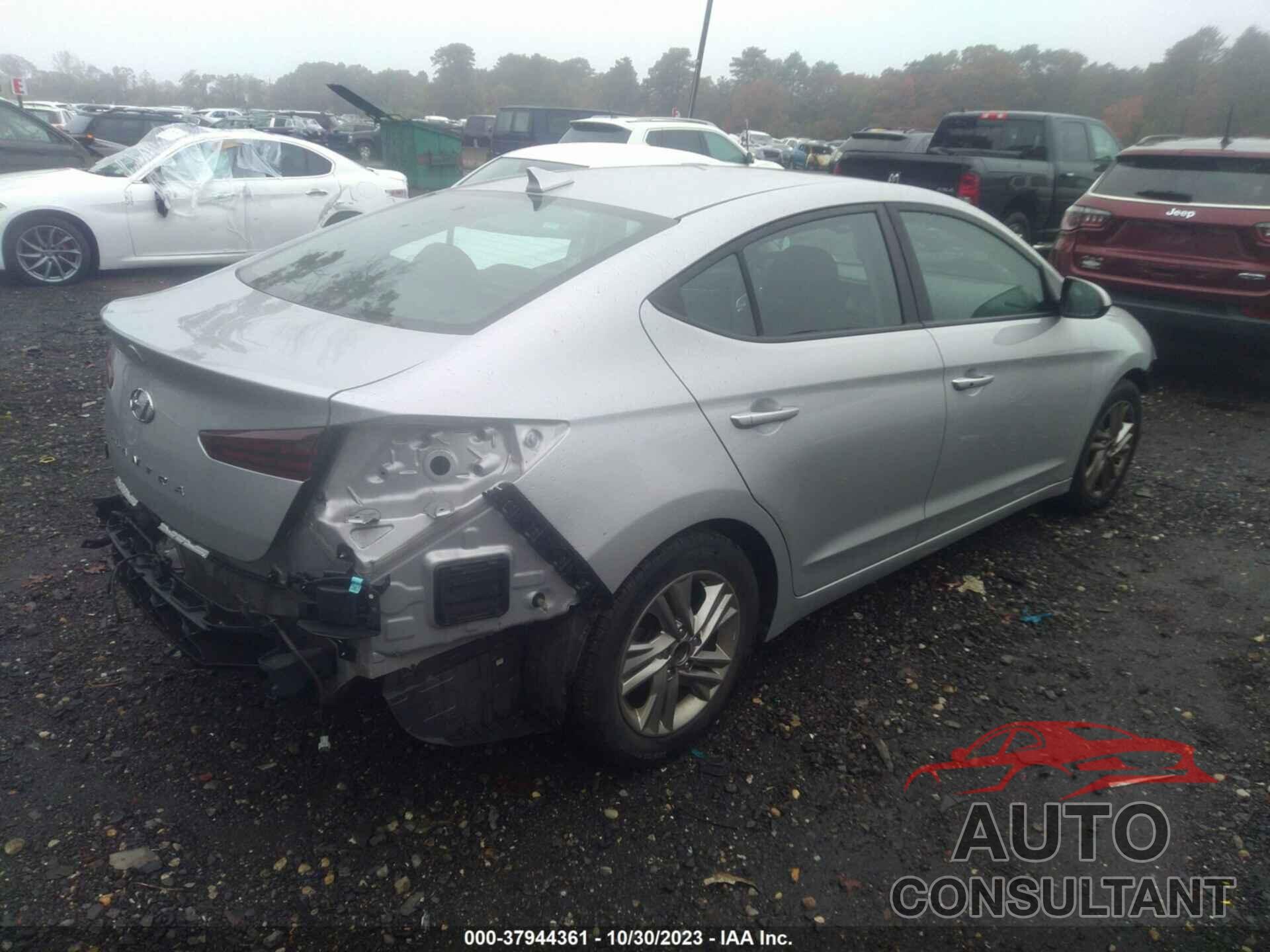 HYUNDAI ELANTRA 2019 - KMHD84LF1KU786870