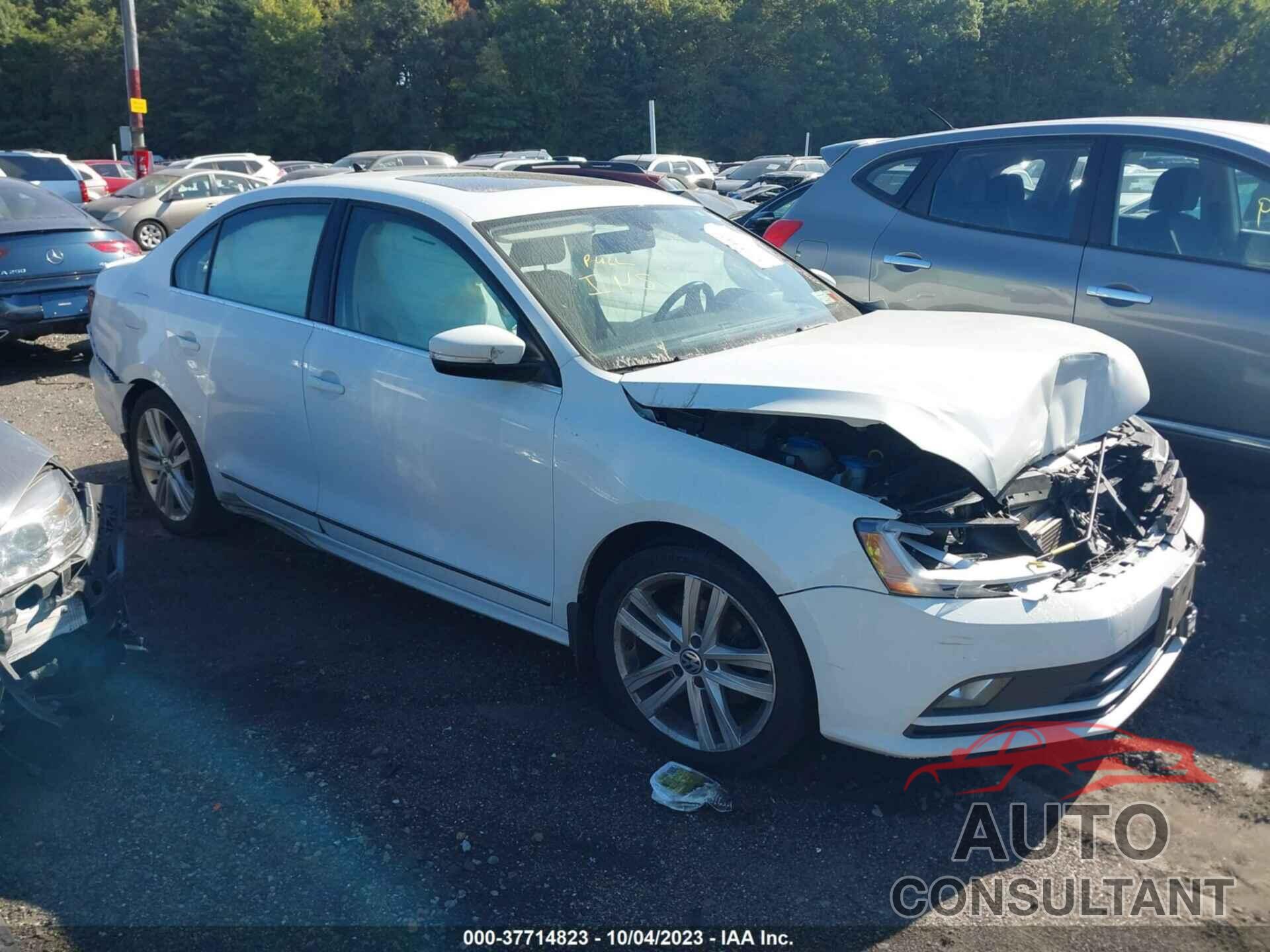 VOLKSWAGEN JETTA 2017 - 3VWL17AJXHM376432