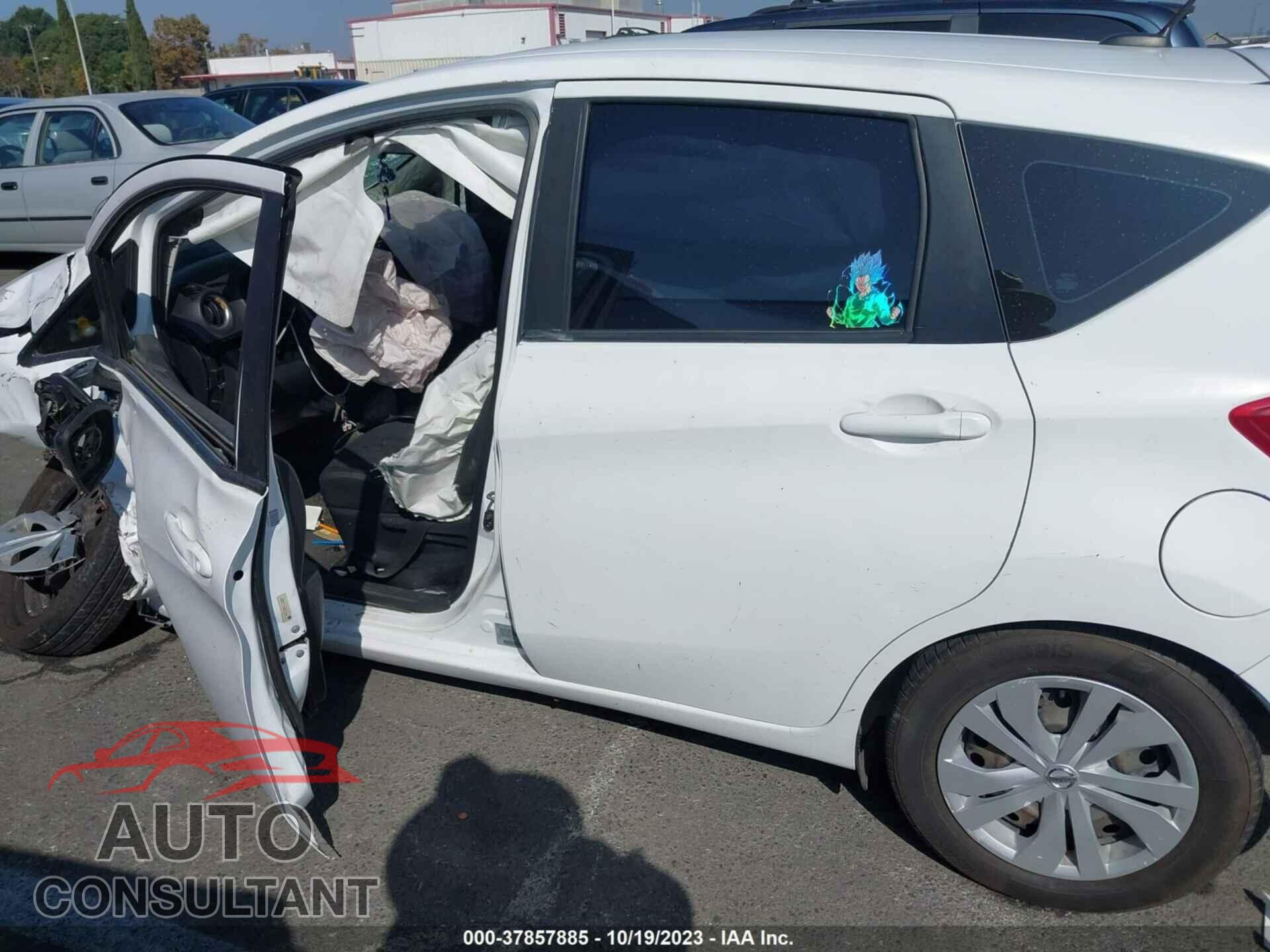 NISSAN VERSA NOTE 2017 - 3N1CE2CP2HL364571