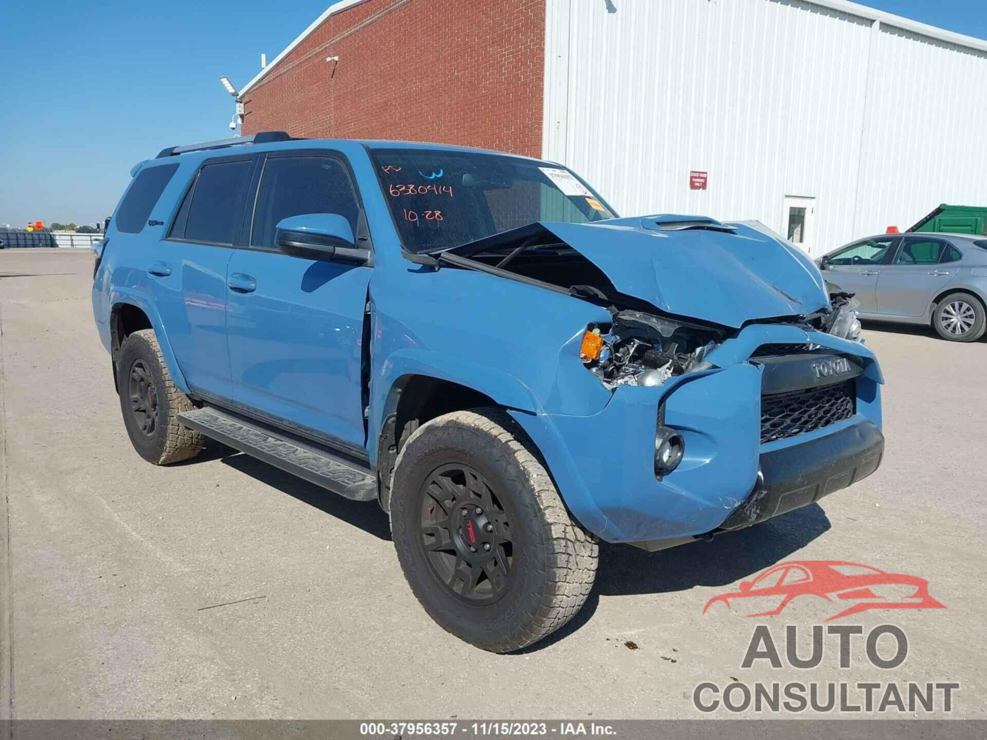 TOYOTA 4RUNNER 2018 - JTEBU5JR3J5537193