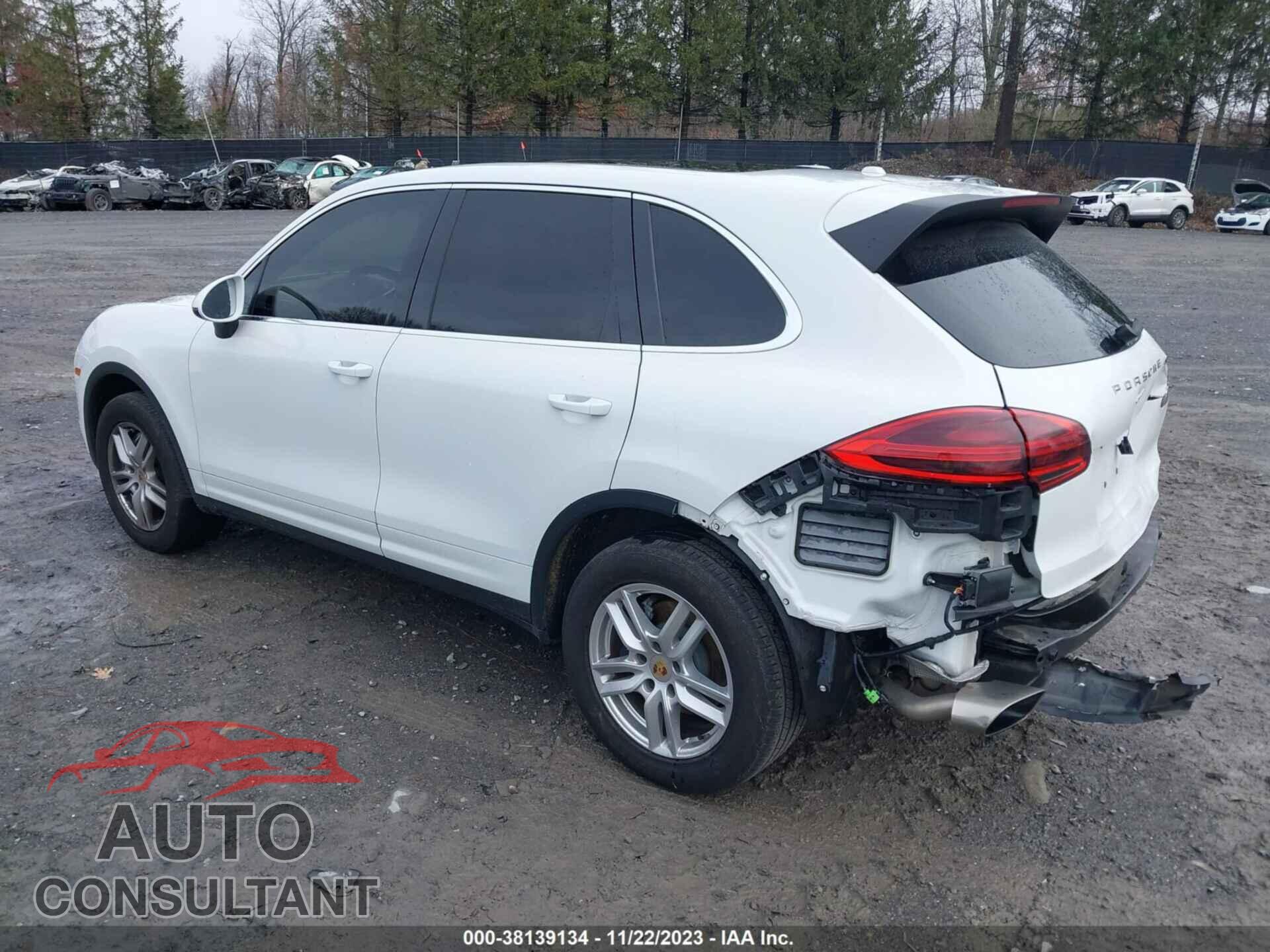 PORSCHE CAYENNE 2017 - WP1AA2A29HKA90650