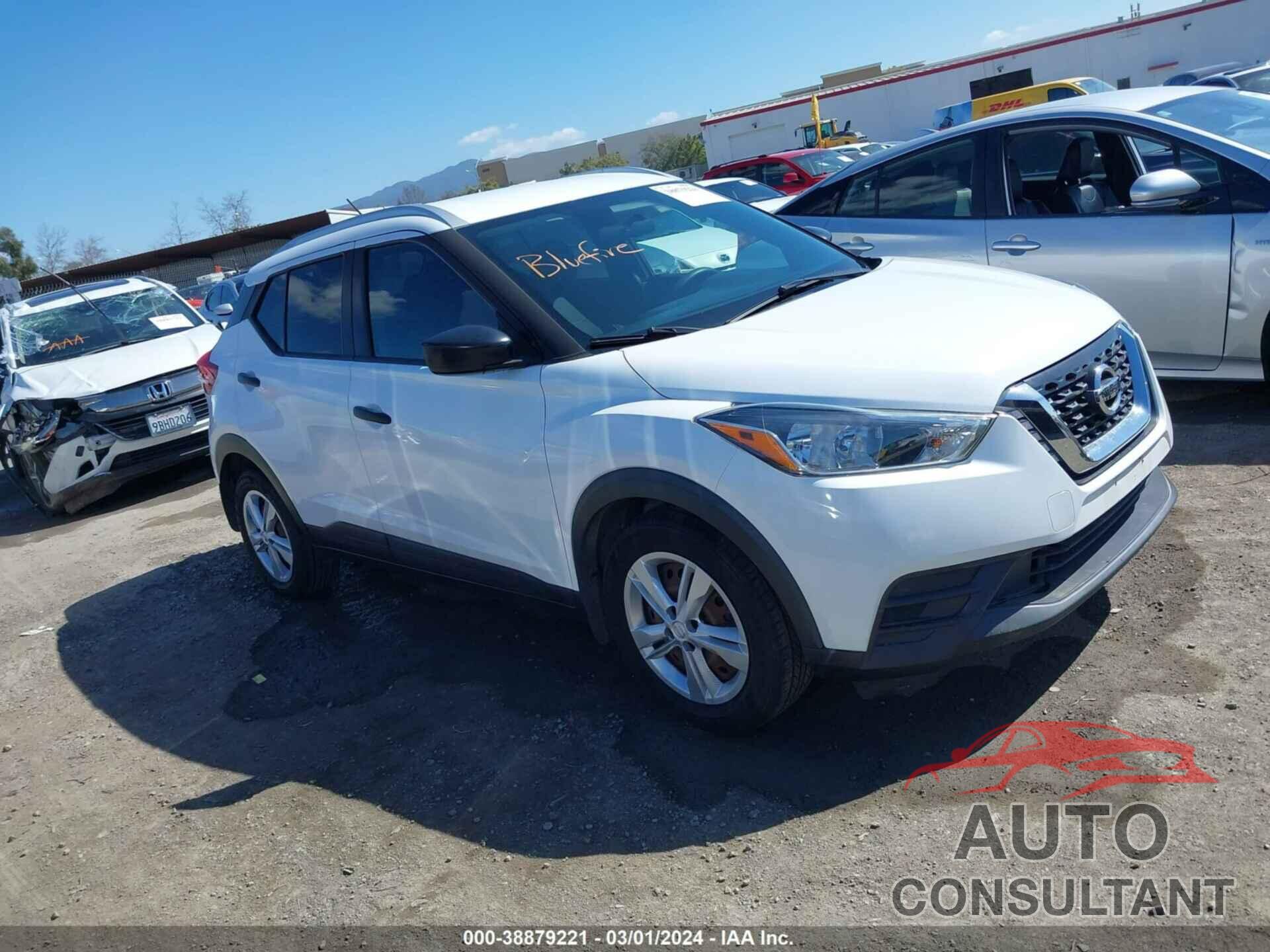 NISSAN KICKS 2019 - 3N1CP5CU5KL529781