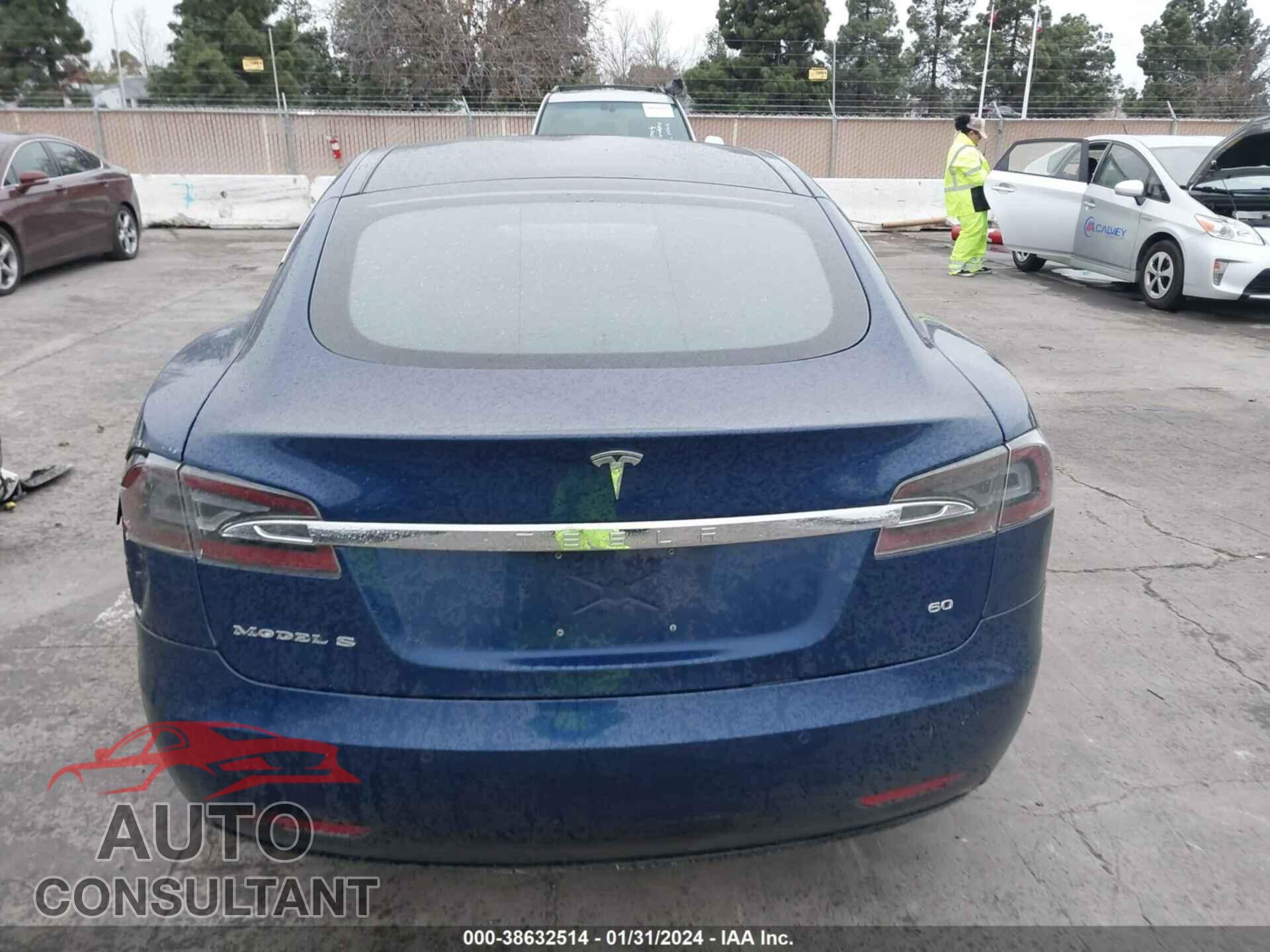 TESLA MODEL S 2017 - 5YJSA1E16HF194804
