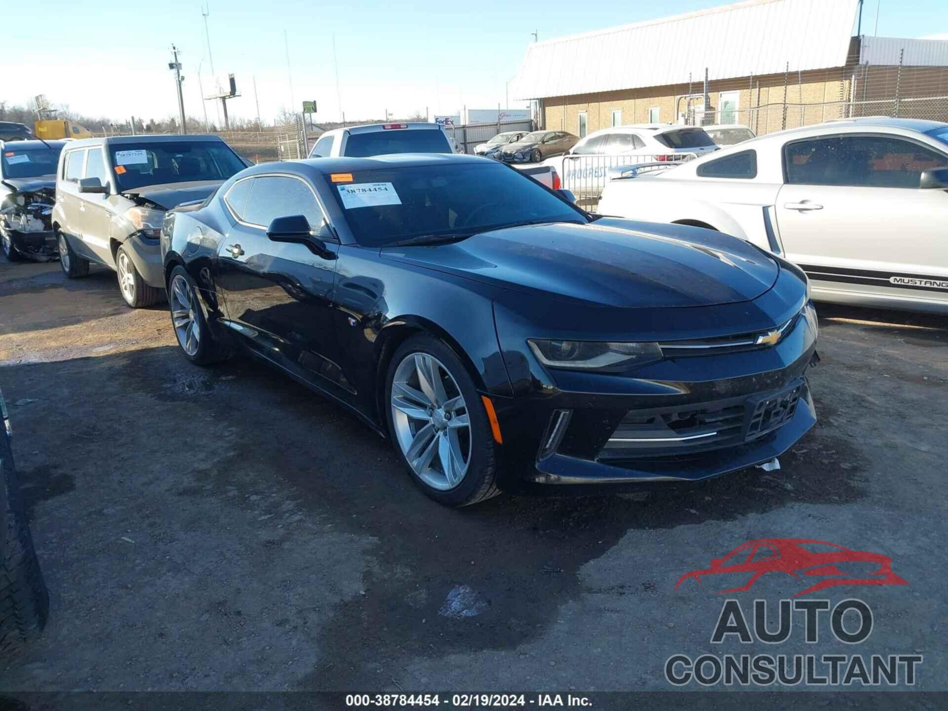 CHEVROLET CAMARO 2018 - 1G1FD1RS7J0124527