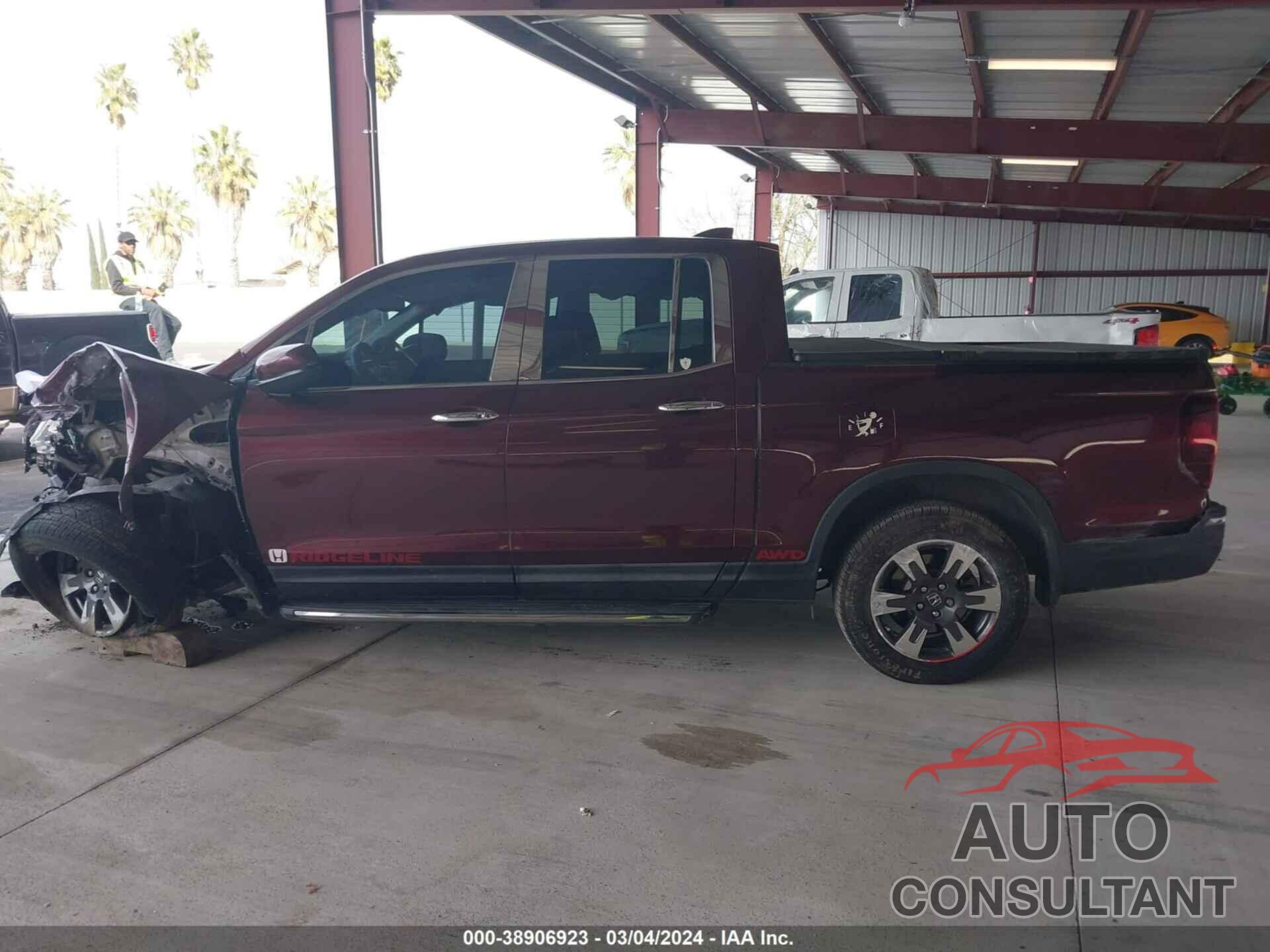 HONDA RIDGELINE 2017 - 5FPYK3F69HB004336