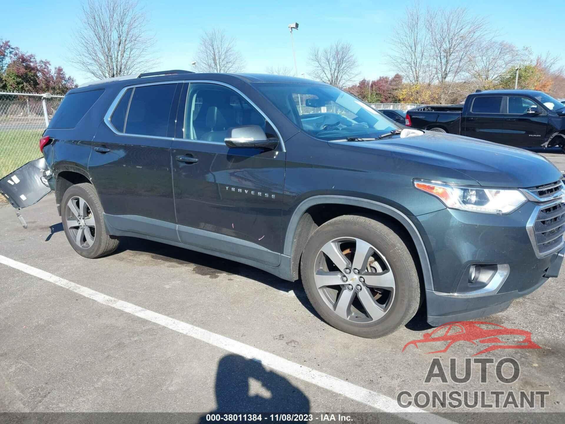 CHEVROLET TRAVERSE 2018 - 1GNEVHKW9JJ171145