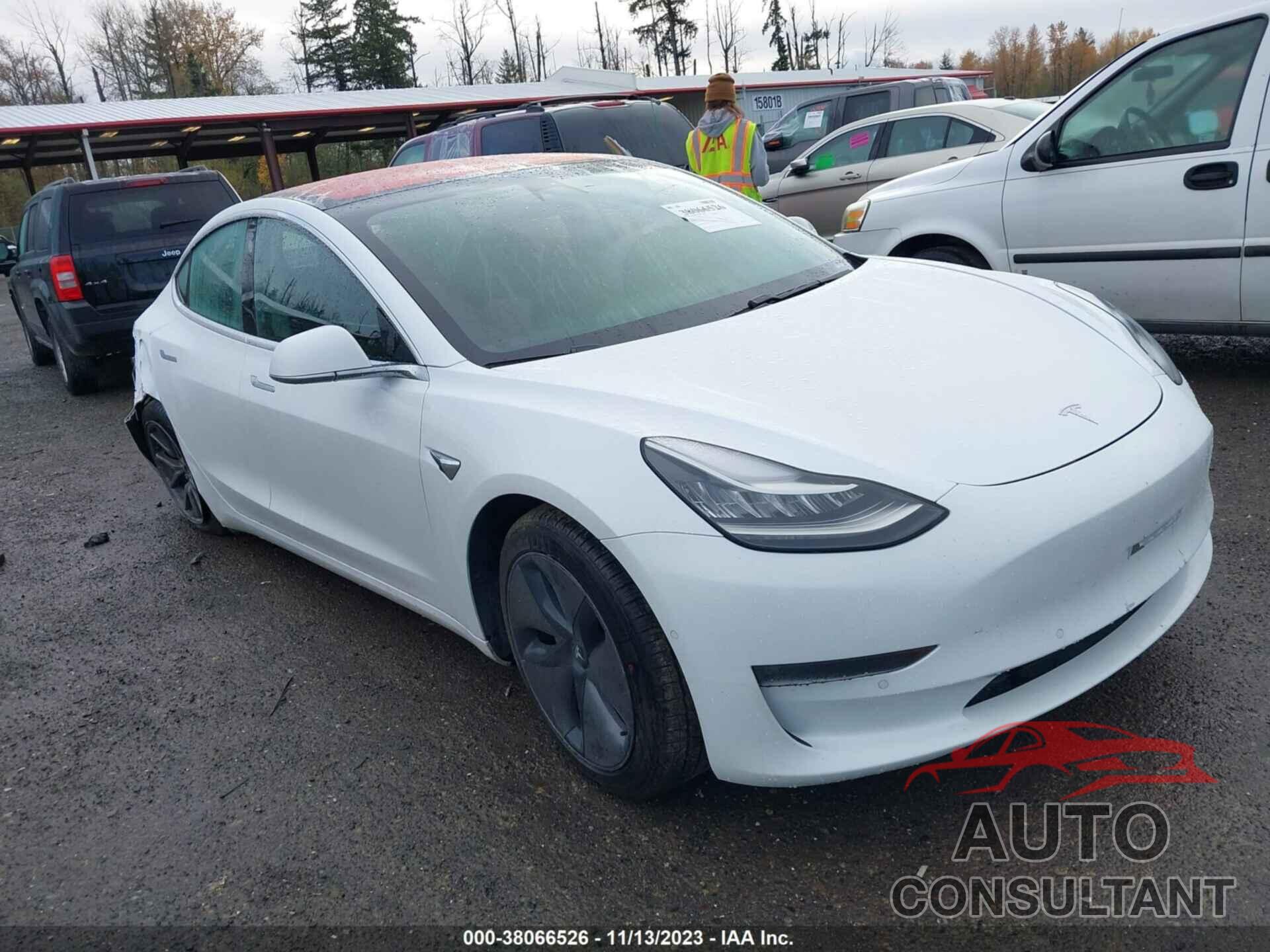 TESLA MODEL 3 2018 - 5YJ3E1EB9JF054687