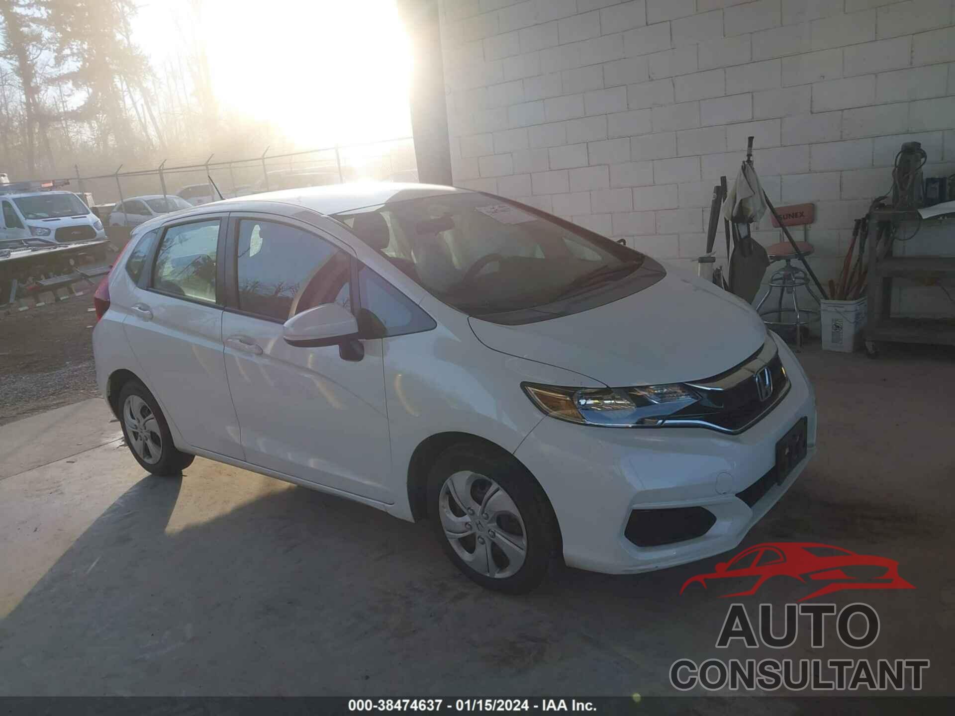 HONDA FIT 2018 - 3HGGK5H43JM734807