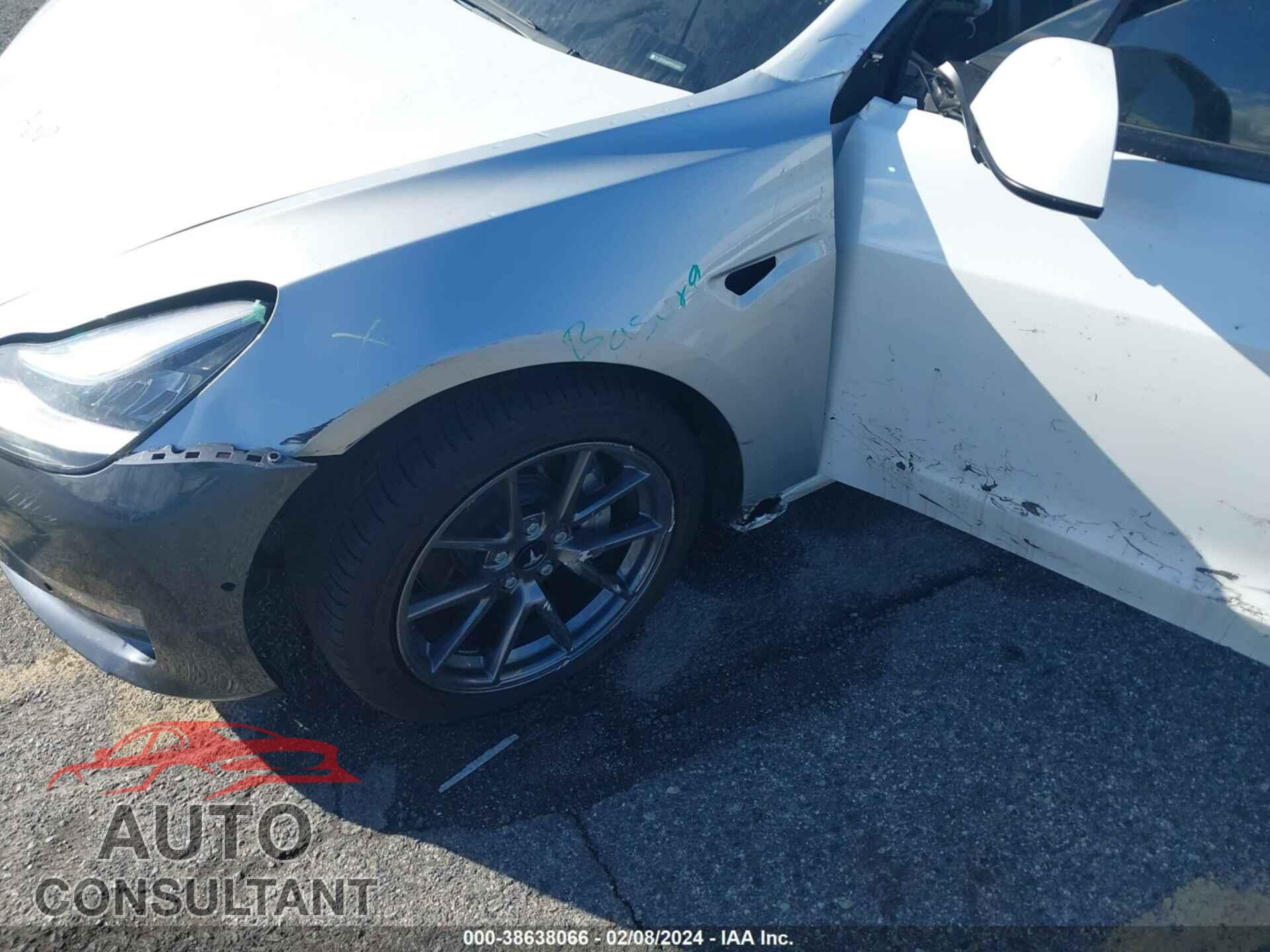 TESLA MODEL 3 2021 - 5YJ3E1EA9MF874084