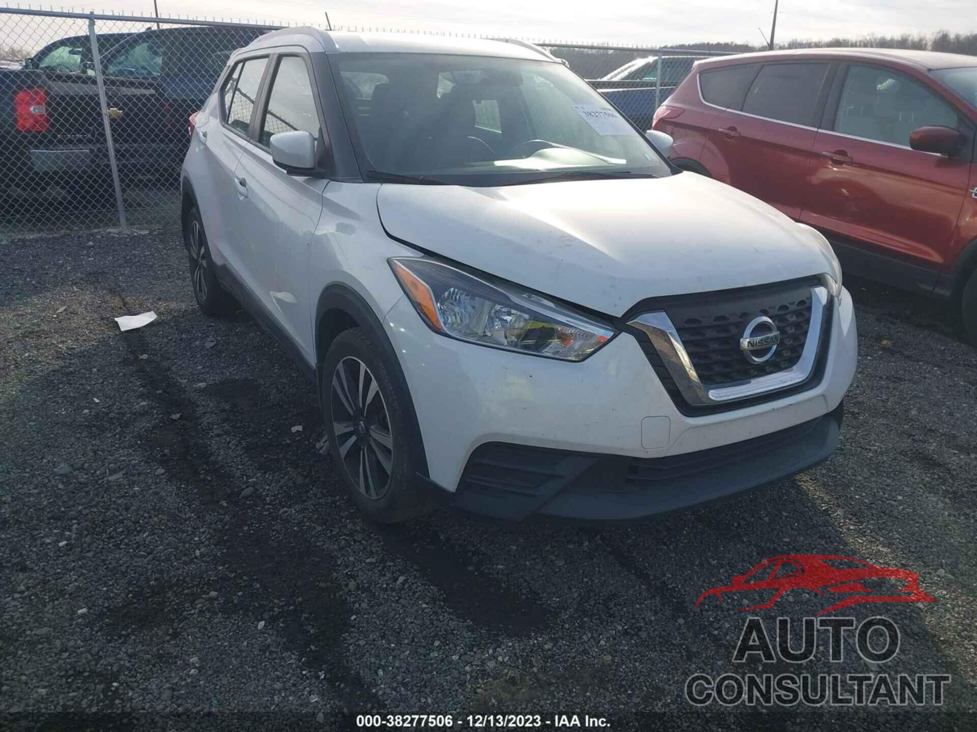 NISSAN KICKS 2018 - 3N1CP5CU1JL546351