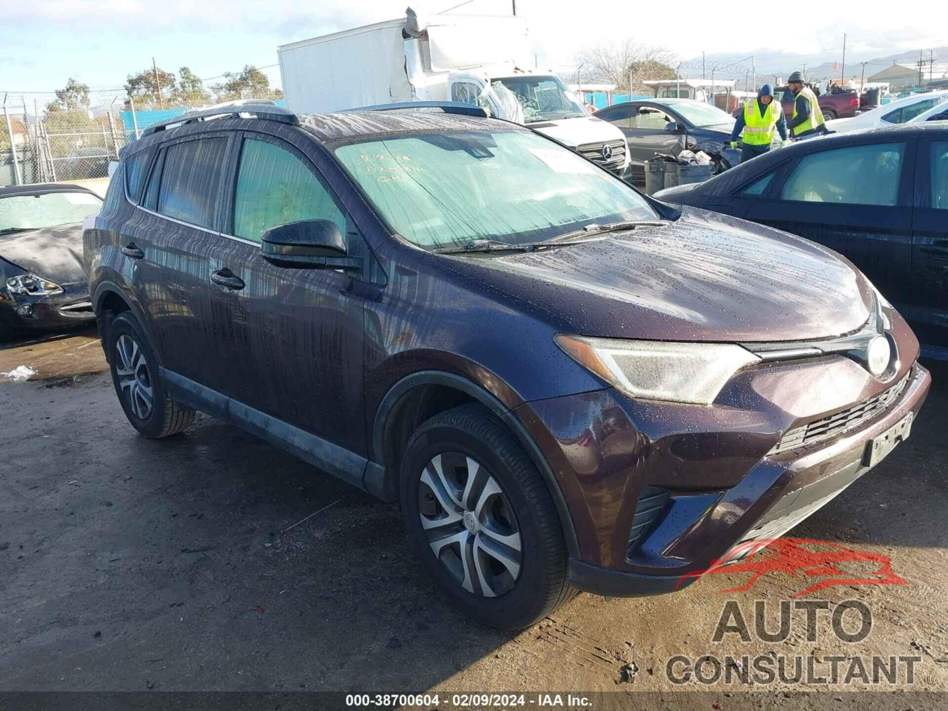 TOYOTA RAV4 2017 - 2T3ZFREV5HW371435