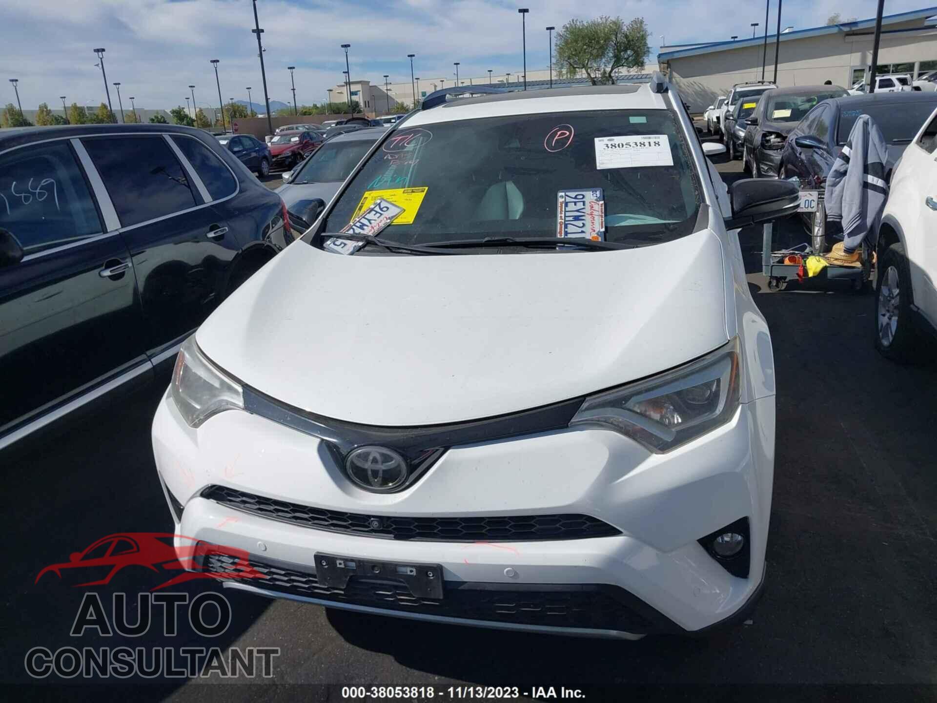 TOYOTA RAV4 2018 - 2T3NFREV1JW450220