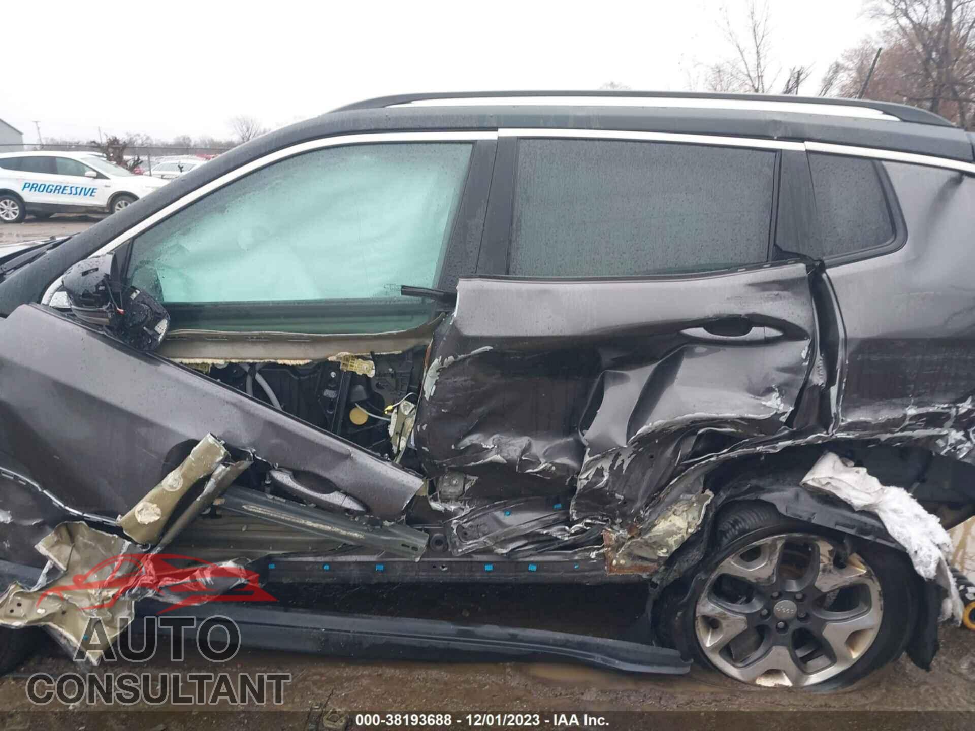 JEEP COMPASS 2021 - 3C4NJDCB3MT569523