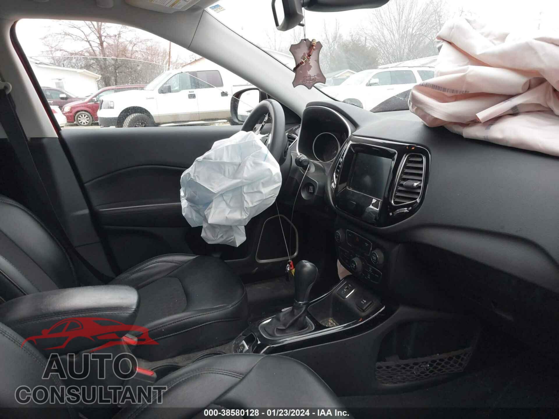 JEEP COMPASS 2021 - 3C4NJCBB3MT563815