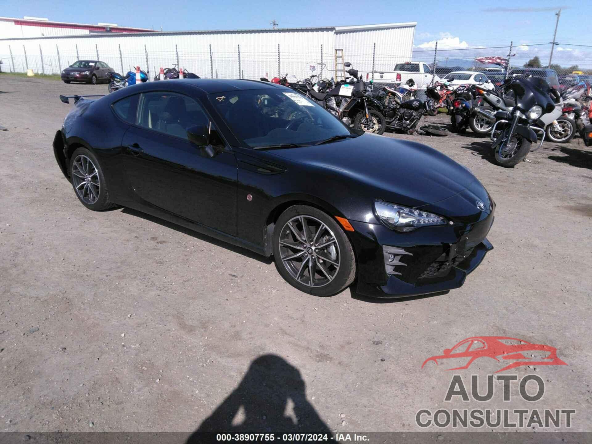 TOYOTA 86 2018 - JF1ZNAE12J9701769