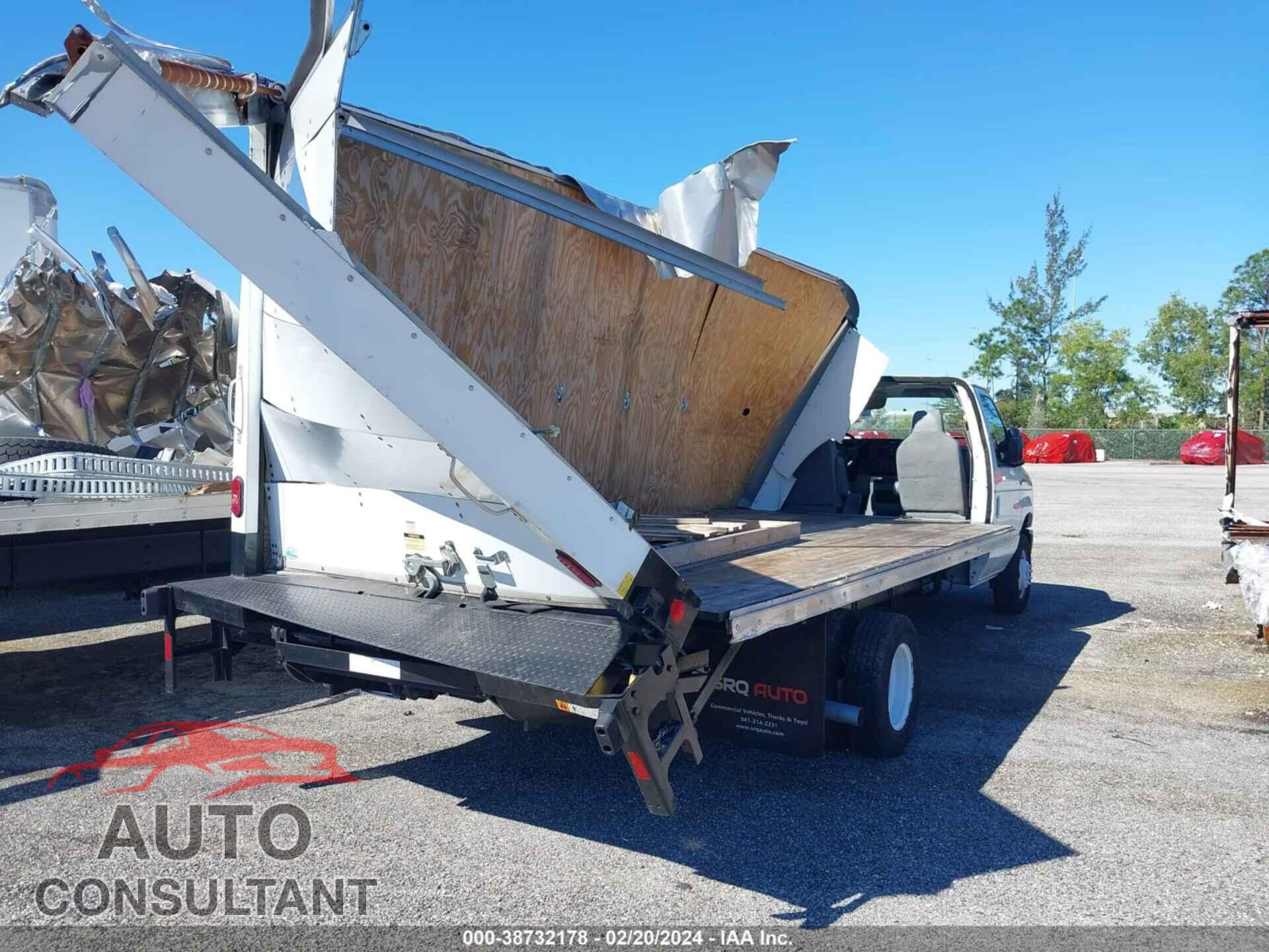 FORD ECONOLINE 2021 - 1FDXE4FN0MDC36233