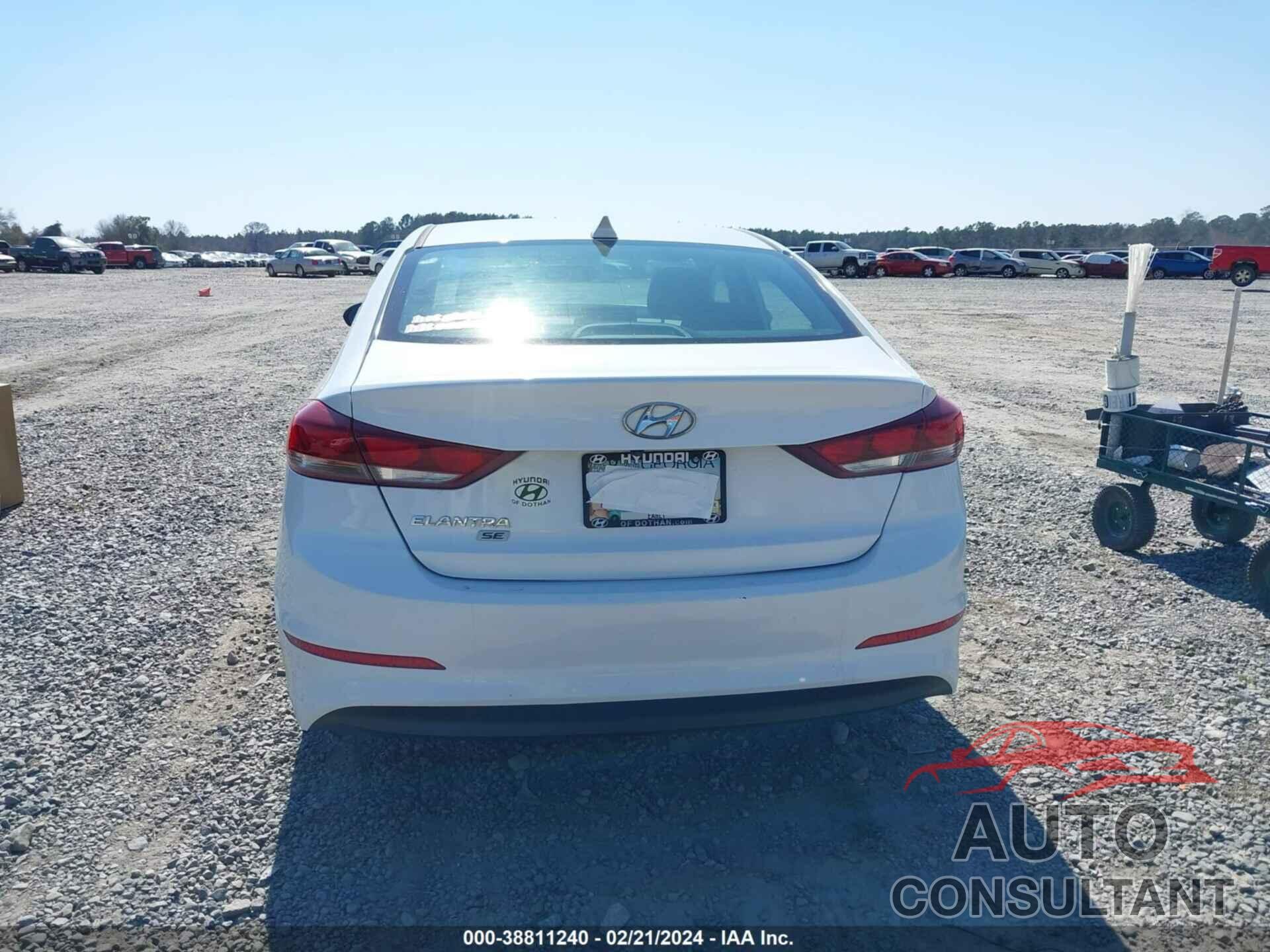 HYUNDAI ELANTRA 2018 - 5NPD84LFXJH308797