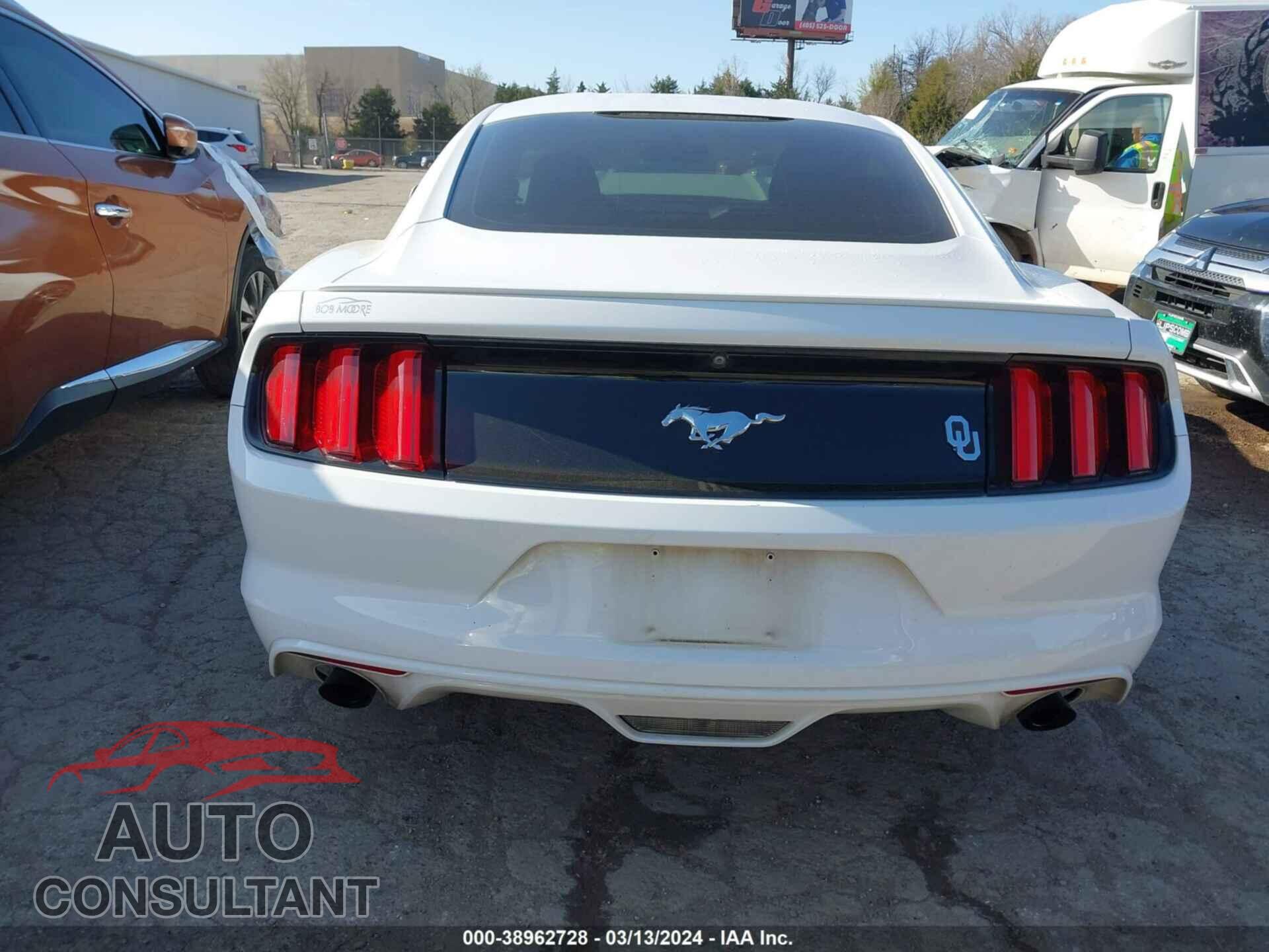 FORD MUSTANG 2017 - 1FA6P8TH0H5286751