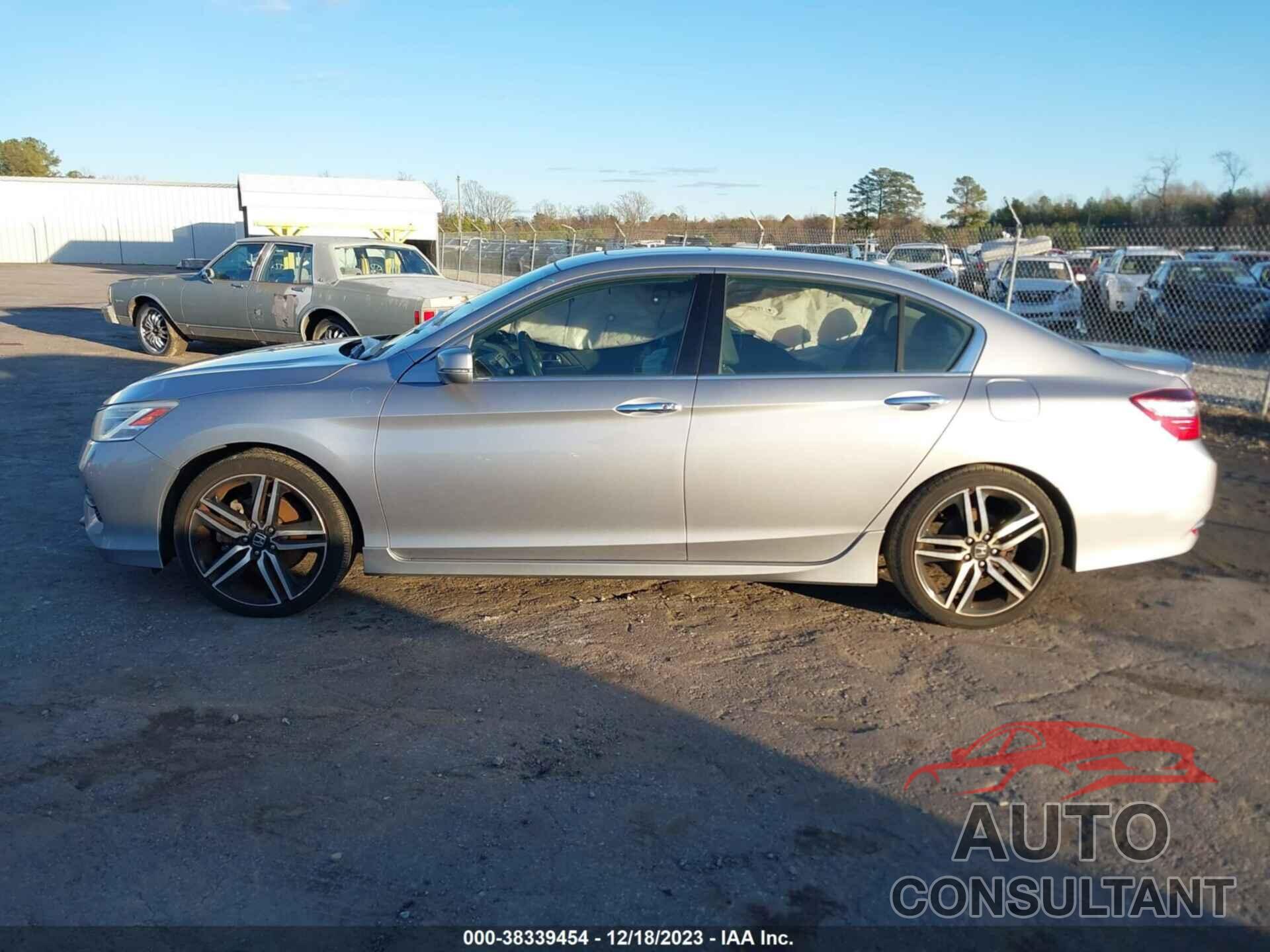 HONDA ACCORD 2017 - 1HGCR3F97HA039573