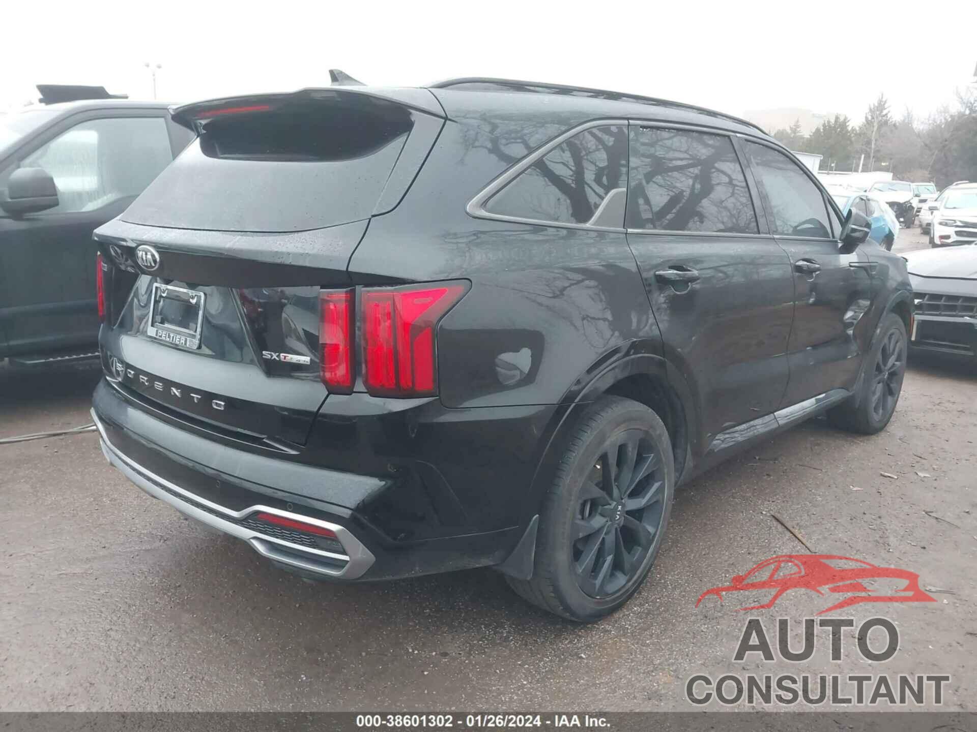 KIA SORENTO 2021 - 5XYRK4LFXMG046458