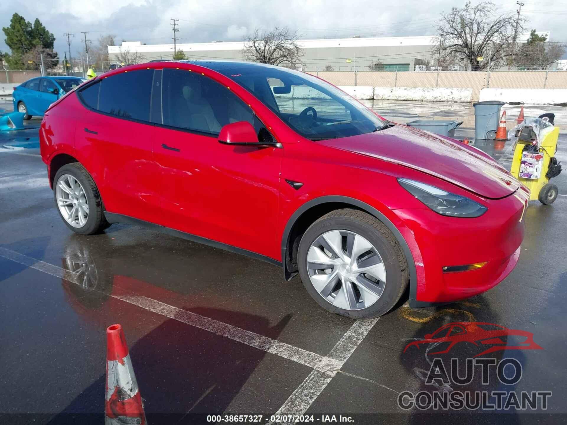 TESLA MODEL Y 2023 - 7SAYGDEEXPF908934