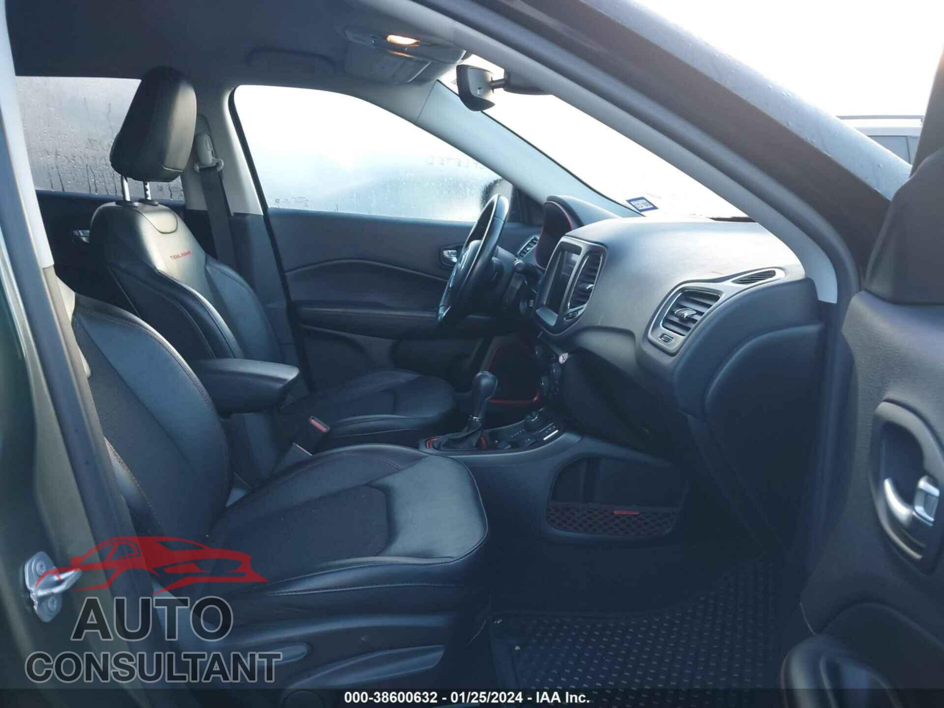 JEEP COMPASS 2021 - 3C4NJDDB1MT511778
