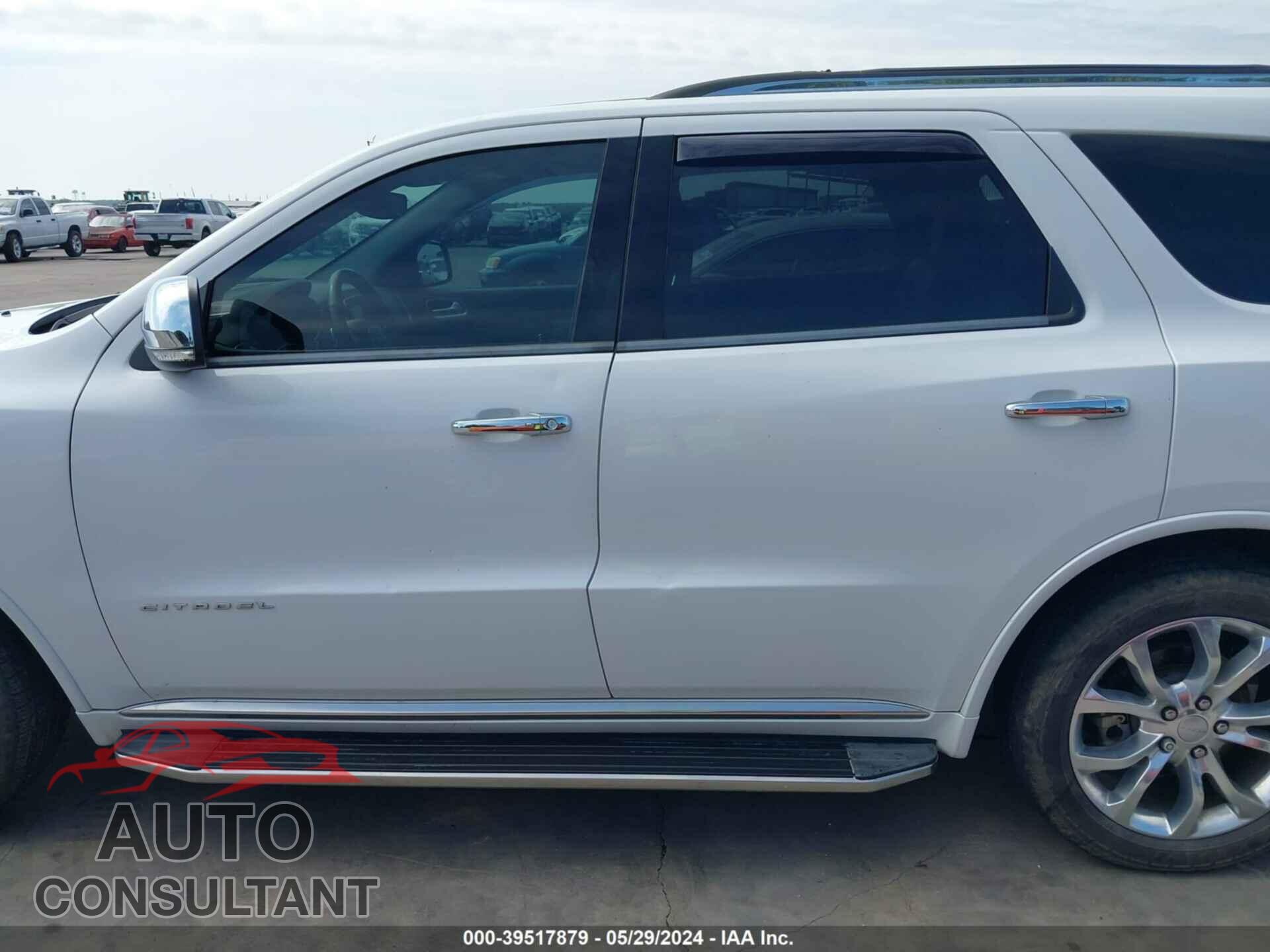 DODGE DURANGO 2018 - 1C4SDHET2JC486020