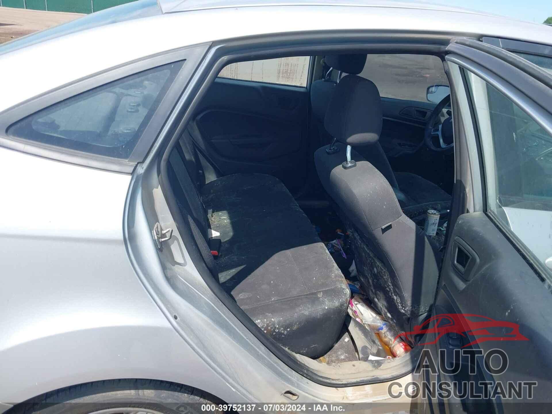 FORD FIESTA 2018 - 3FADP4BJ5JM115482