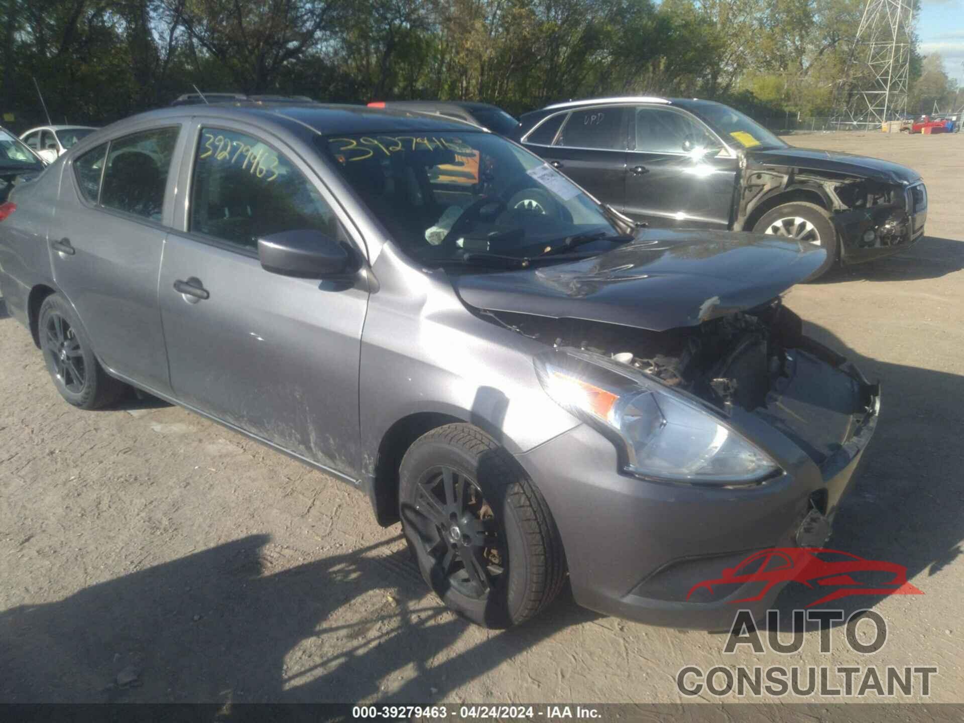 NISSAN VERSA 2019 - 3N1CN7APXKL816242