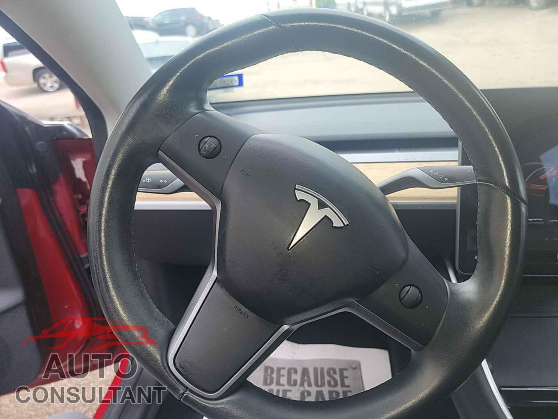 TESLA MODEL 3 2018 - 5YJ3E1EB6JF187147