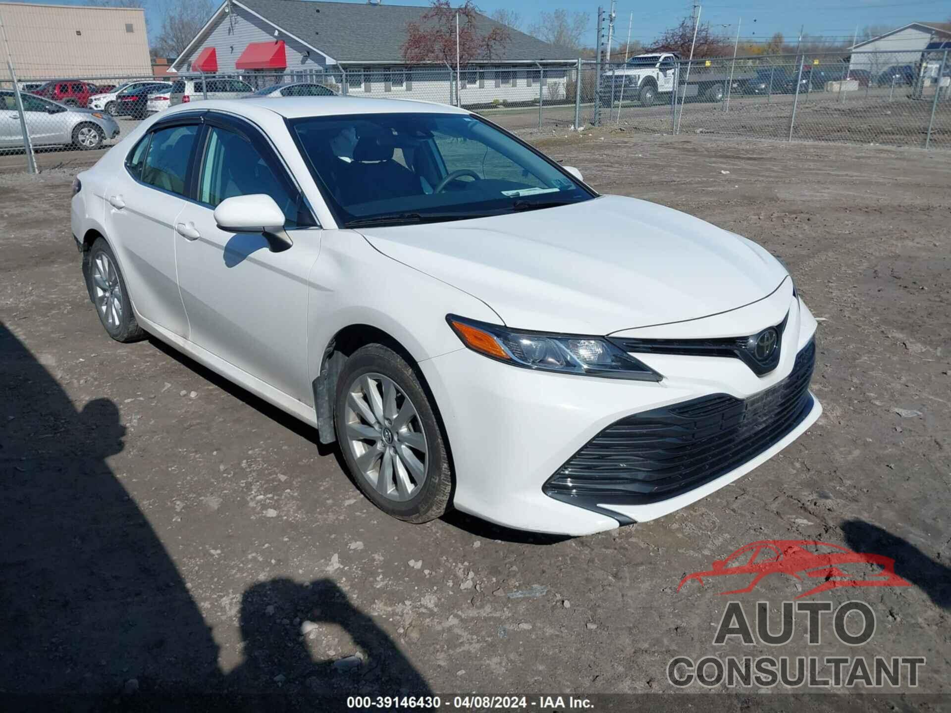 TOYOTA CAMRY 2019 - 4T1B11HK1KU262246