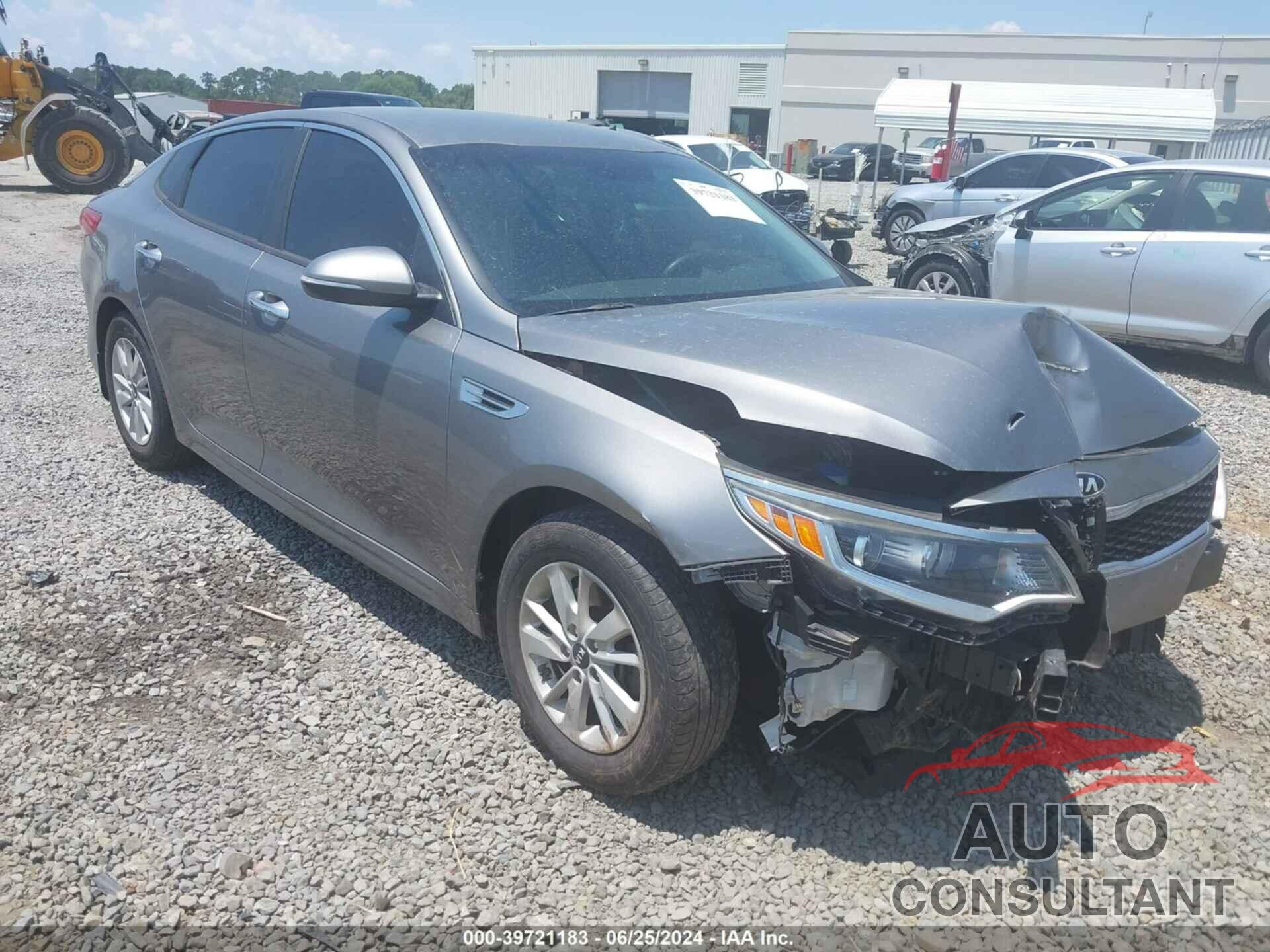 KIA OPTIMA 2017 - 5XXGT4L38HG125972