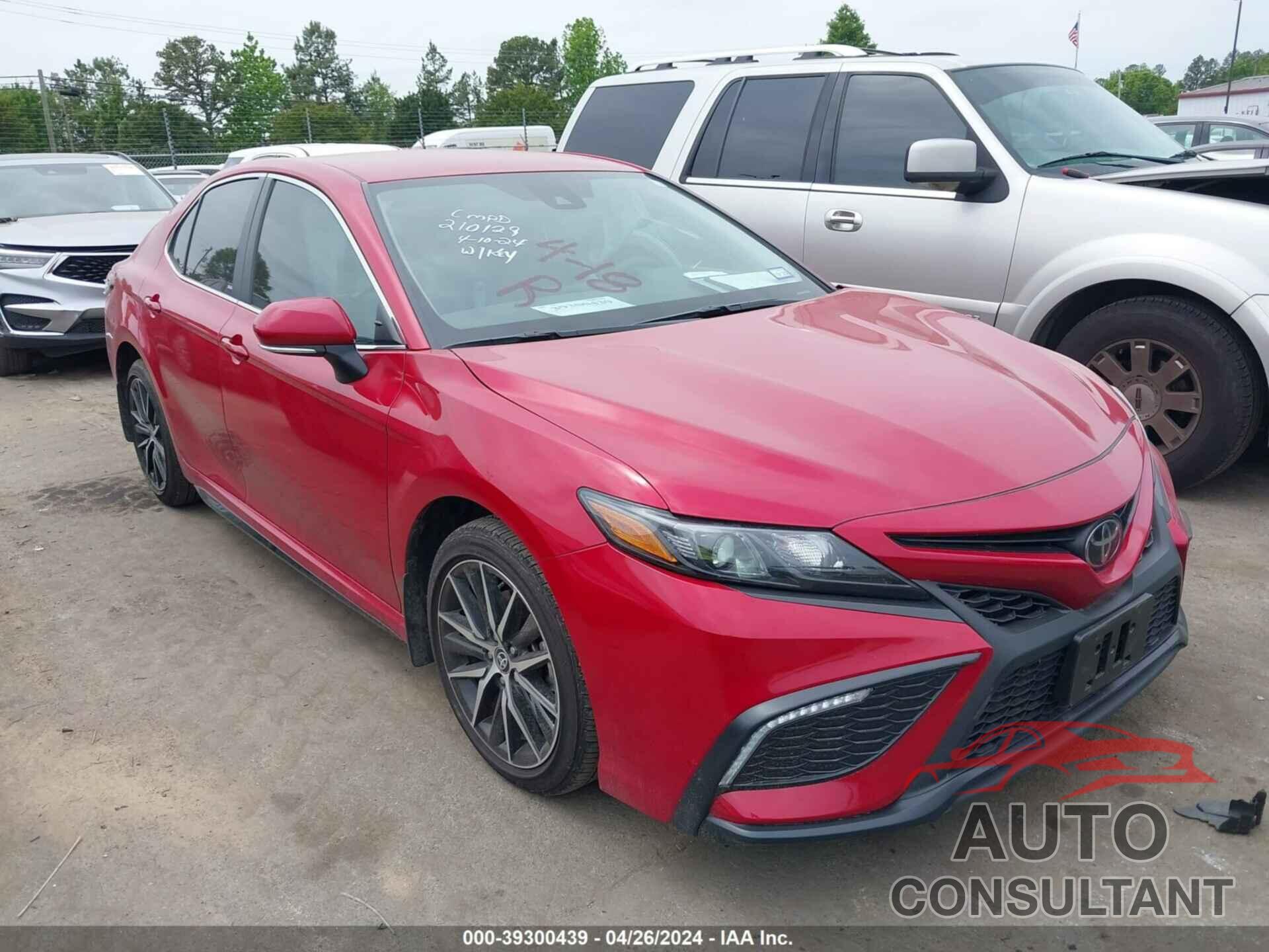 TOYOTA CAMRY 2024 - 4T1G11AK9RU210129