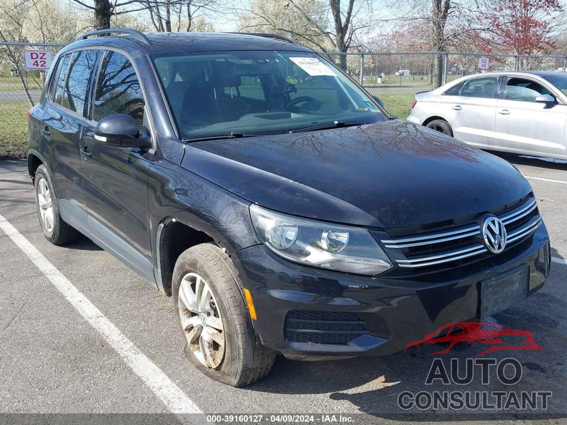 VOLKSWAGEN TIGUAN 2016 - WVGAV7AXXGW518856