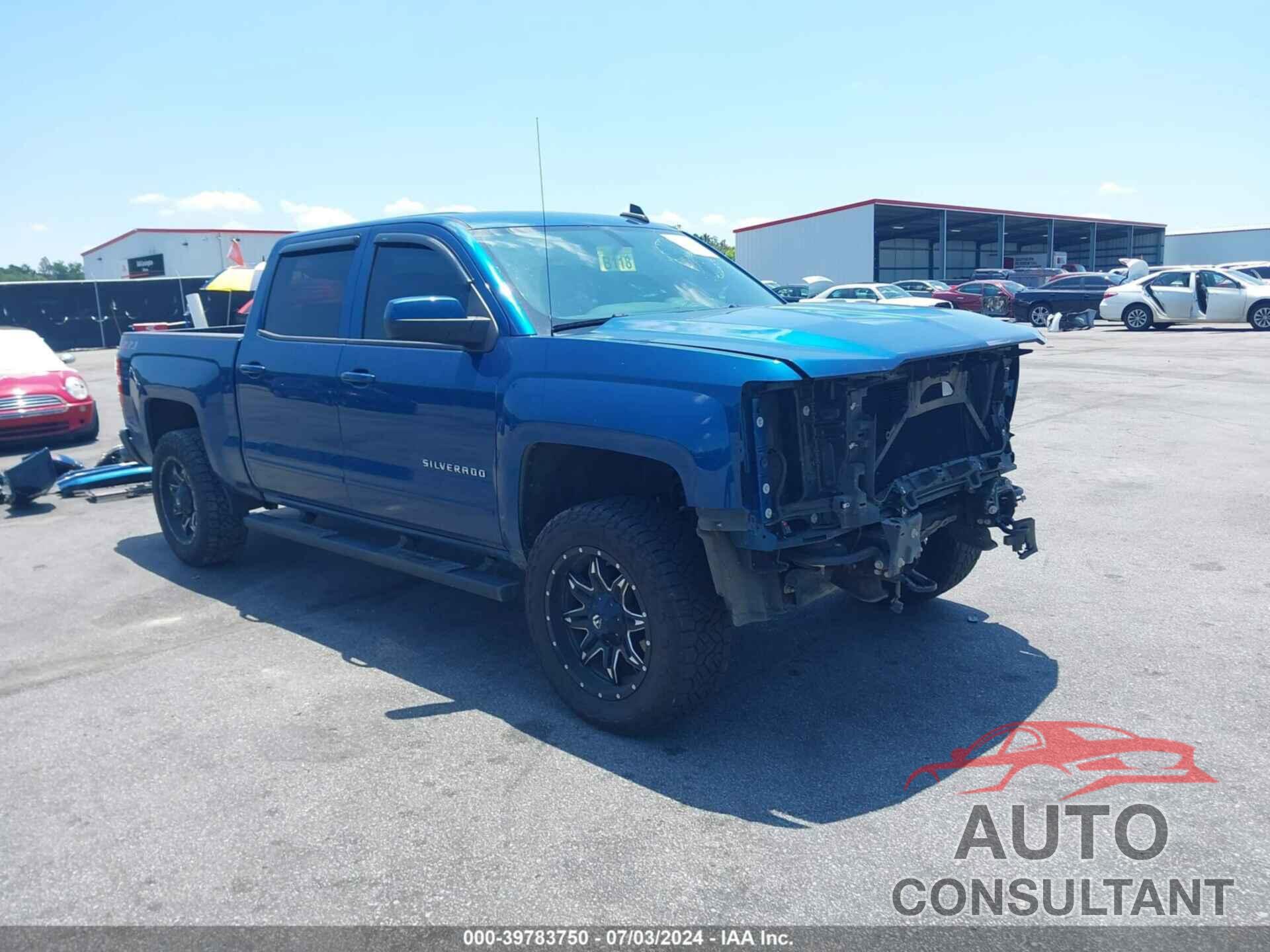 CHEVROLET SILVERADO 1500 2018 - 3GCUKREC2JG513458