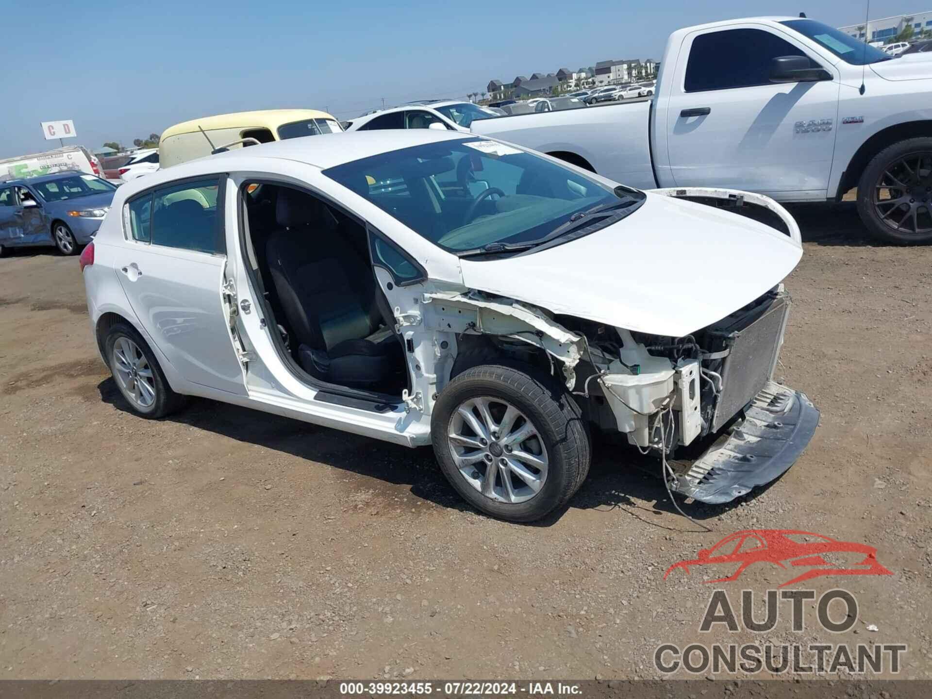 KIA FORTE 2017 - KNAFK5A89H5680689