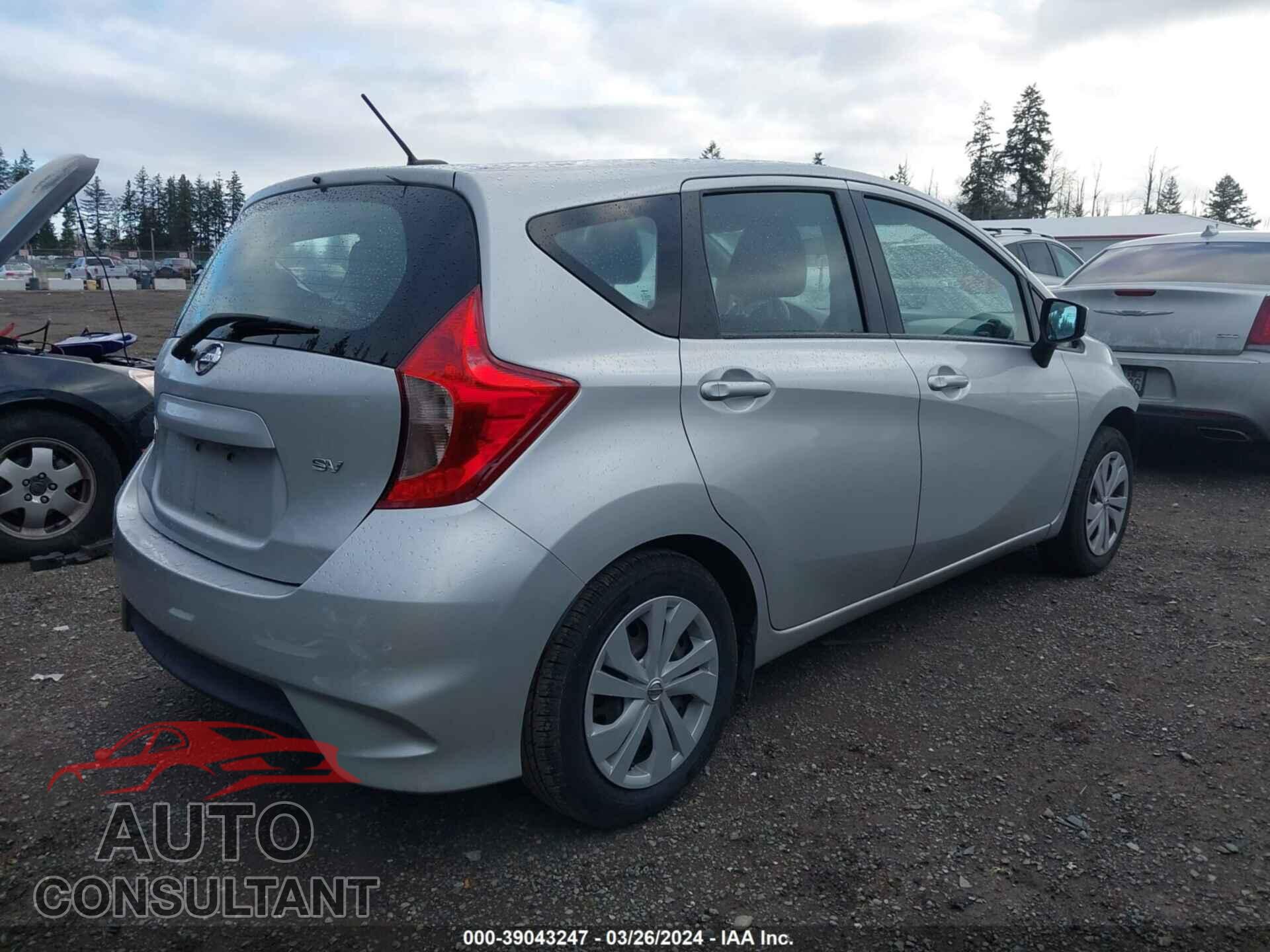 NISSAN VERSA NOTE 2017 - 3N1CE2CP3HL366359