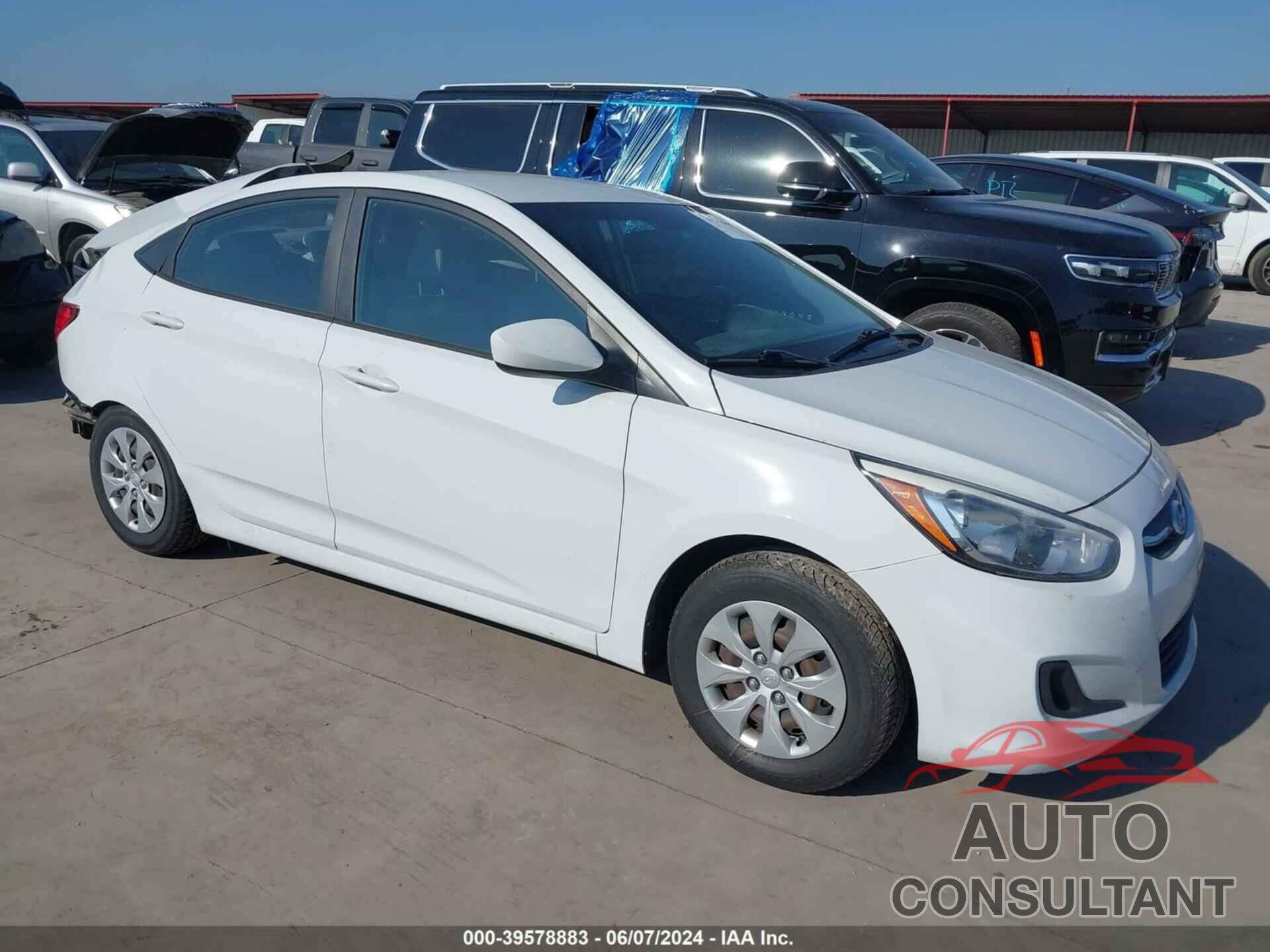 HYUNDAI ACCENT 2017 - KMHCT4AE8HU377875