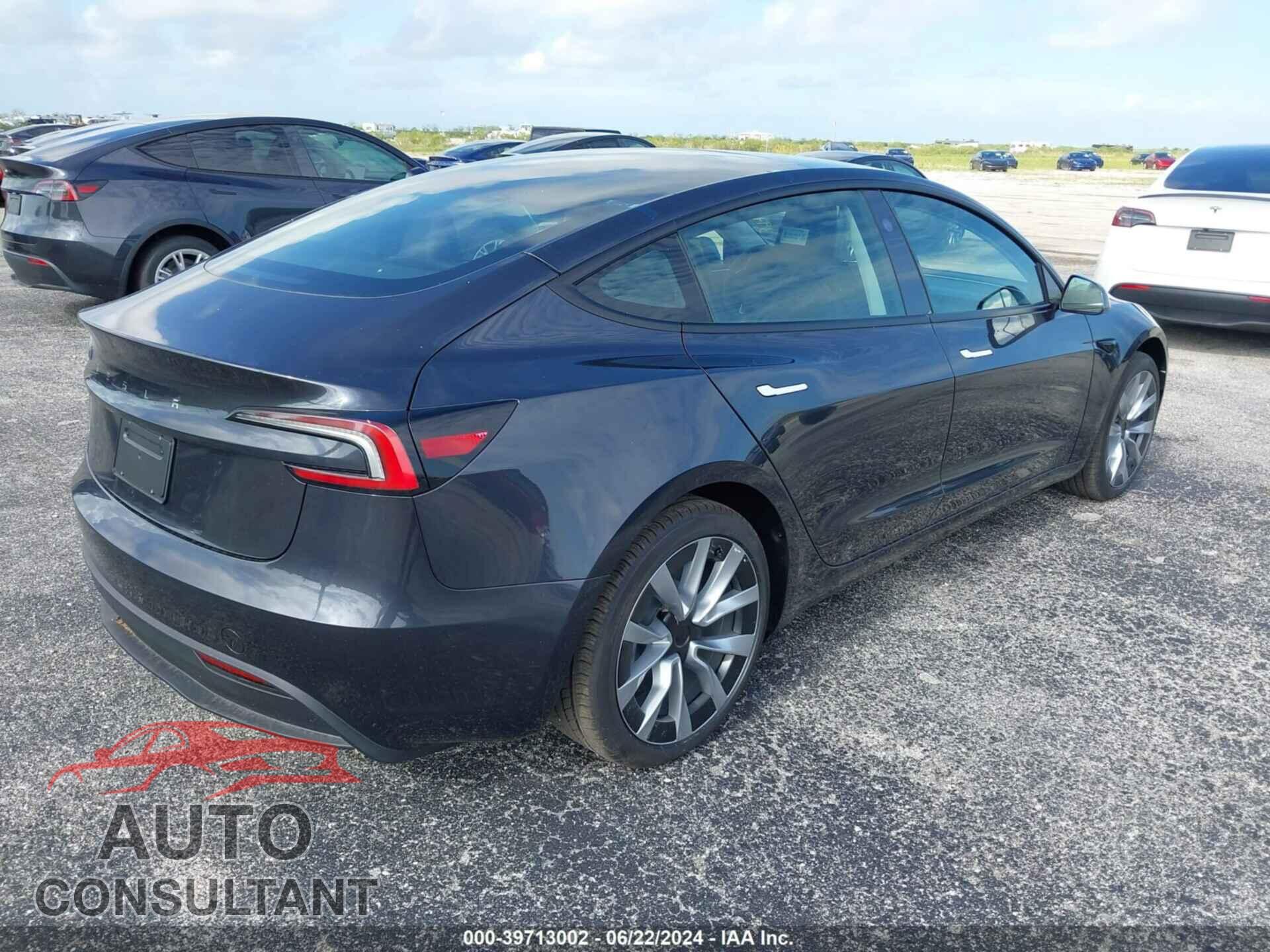 TESLA MODEL 3 2024 - 5YJ3E1EA9RF752400