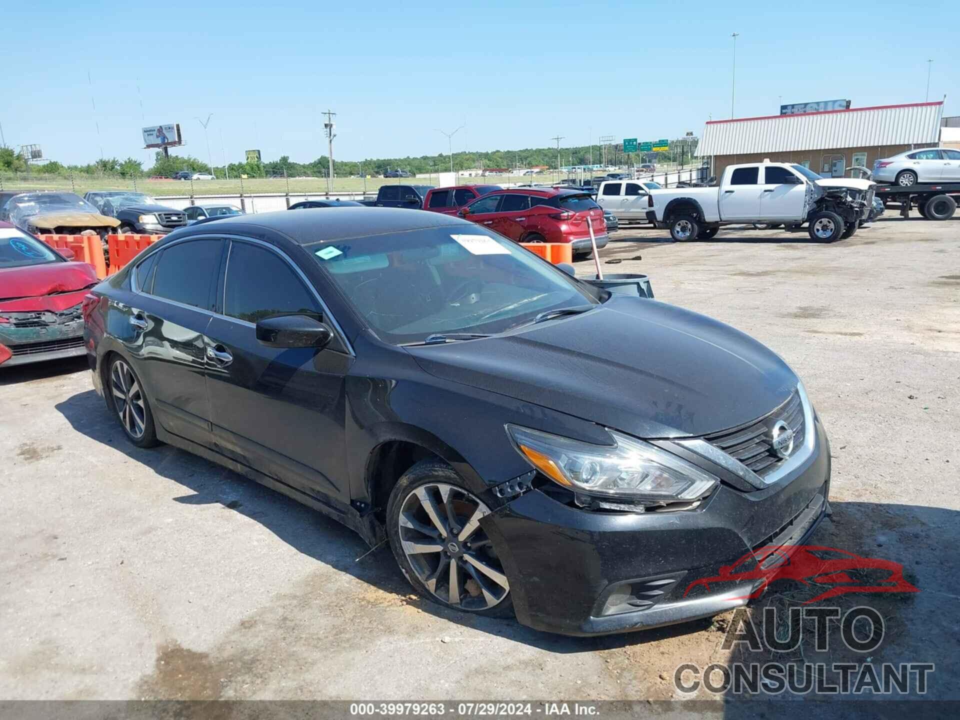 NISSAN ALTIMA 2017 - 1N4AL3APXHC493307